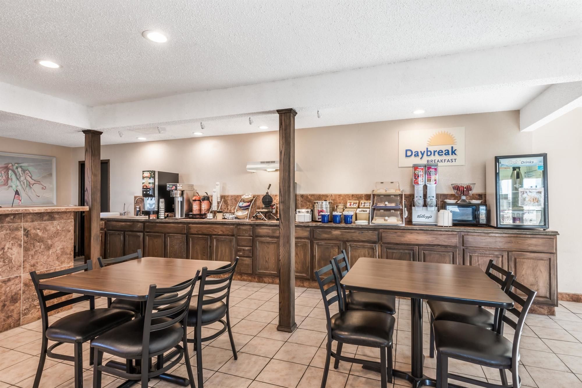 Days Inn by Wyndham Russell