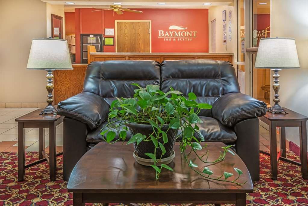 Baymont by Wyndham Salina