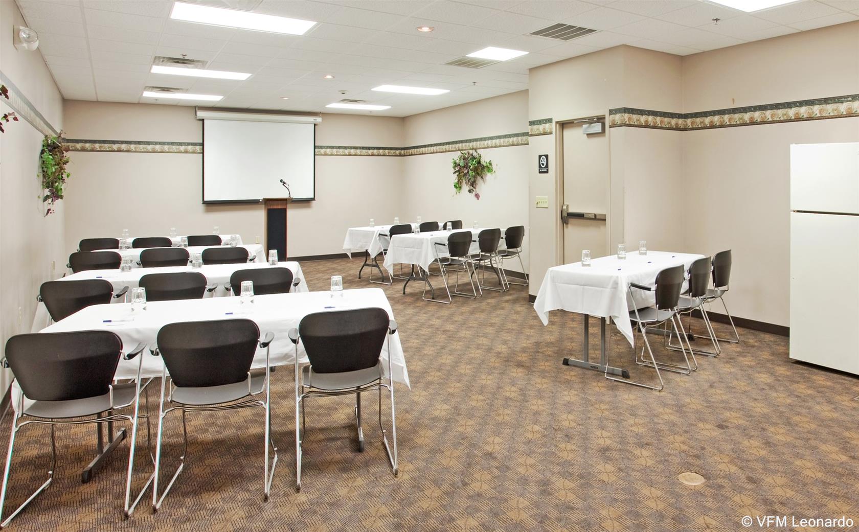 Candlewood Suites Salina