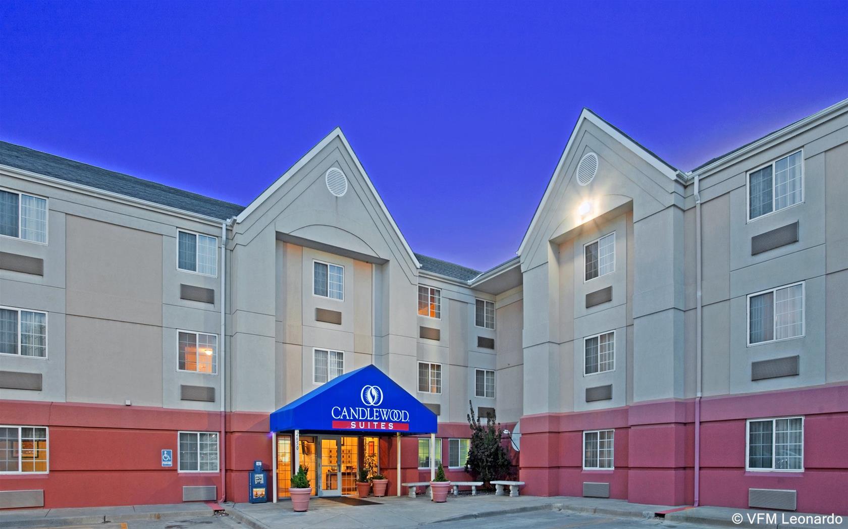 Candlewood Suites Salina