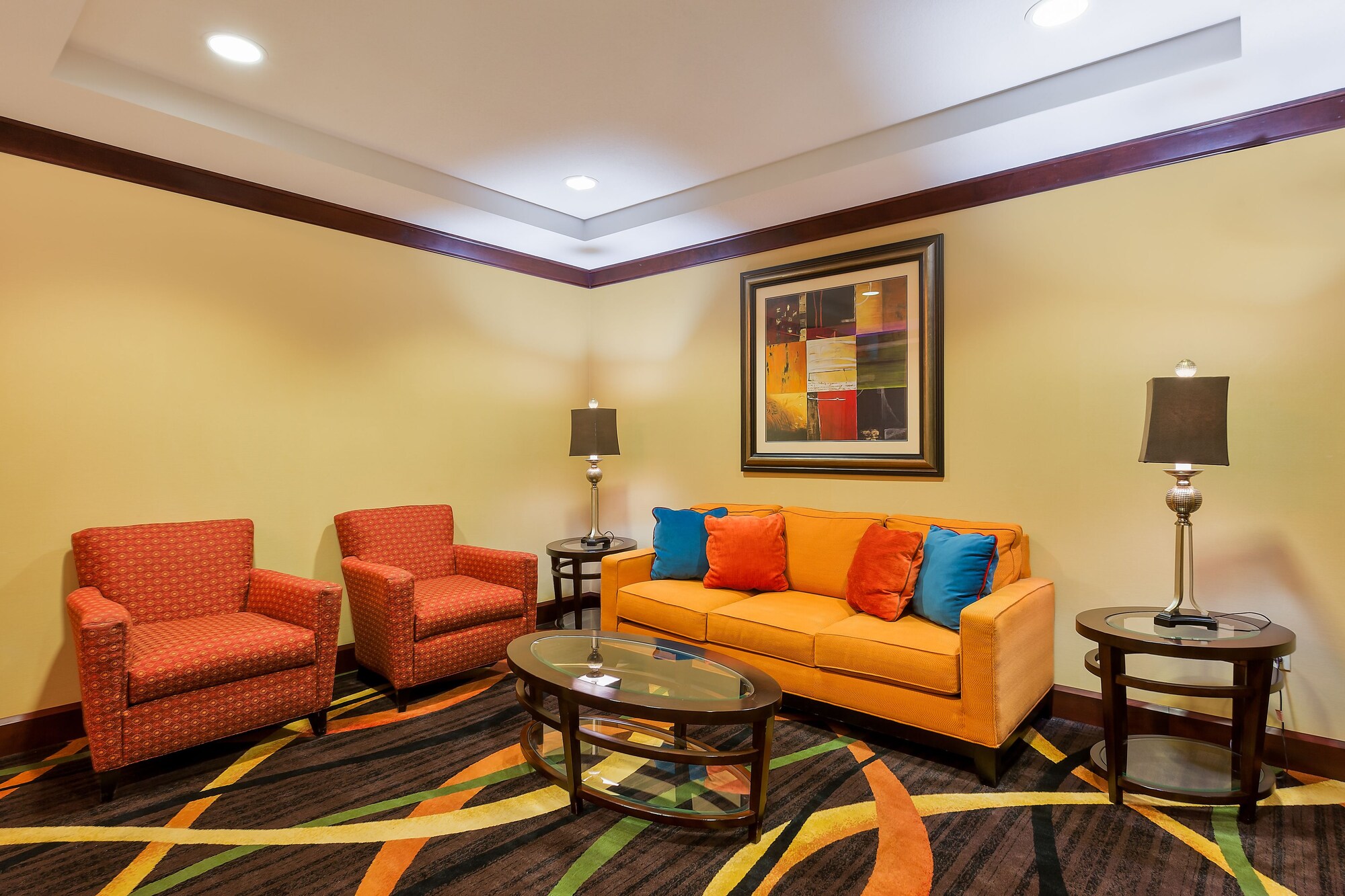 Holiday Inn Express & Suites Salina