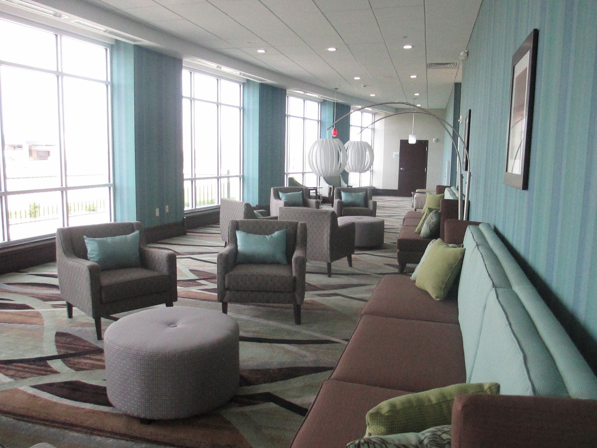 Holiday Inn Express & Suites Salina