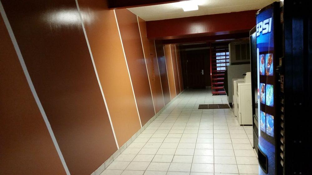 Red Carpet Inn and Suites Salina