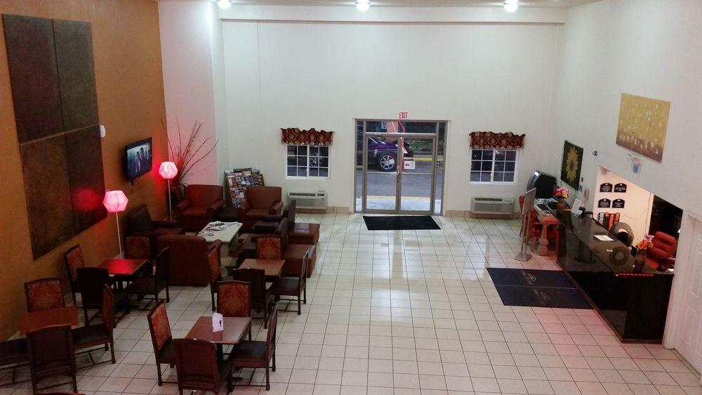 Red Carpet Inn and Suites Salina