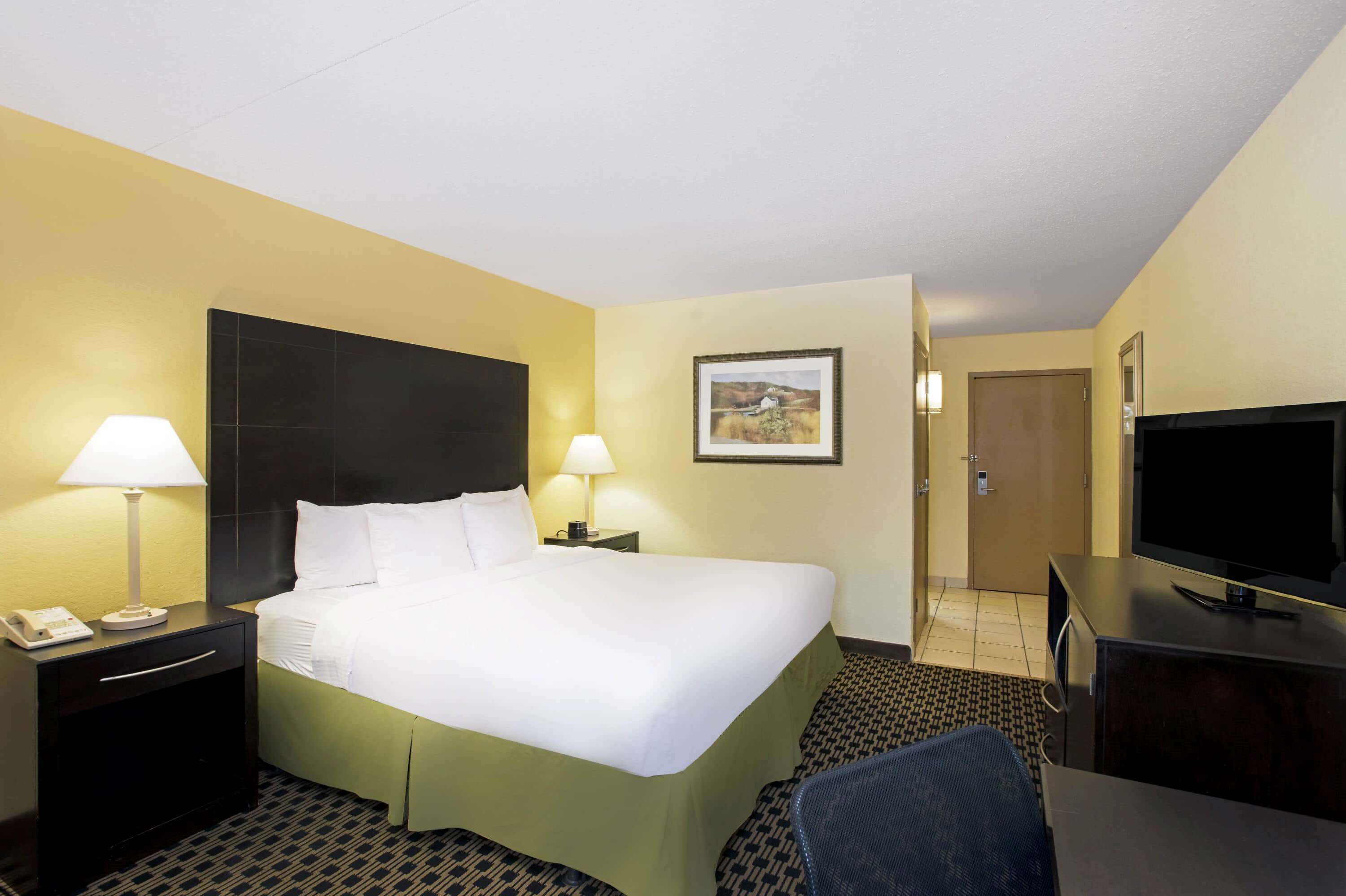 La Quinta Inn & Suites by Wyndham Salina