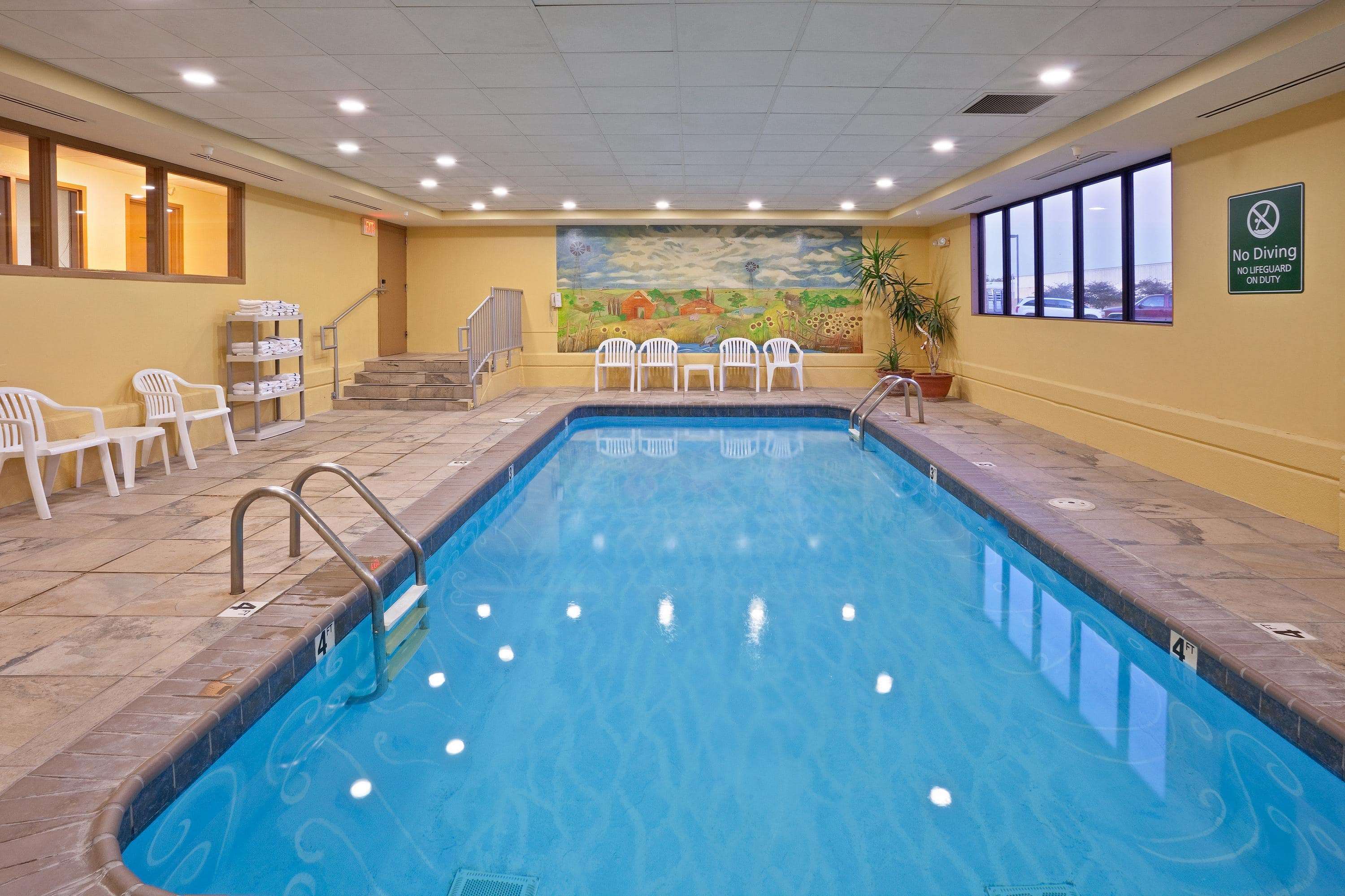 La Quinta Inn & Suites by Wyndham Salina