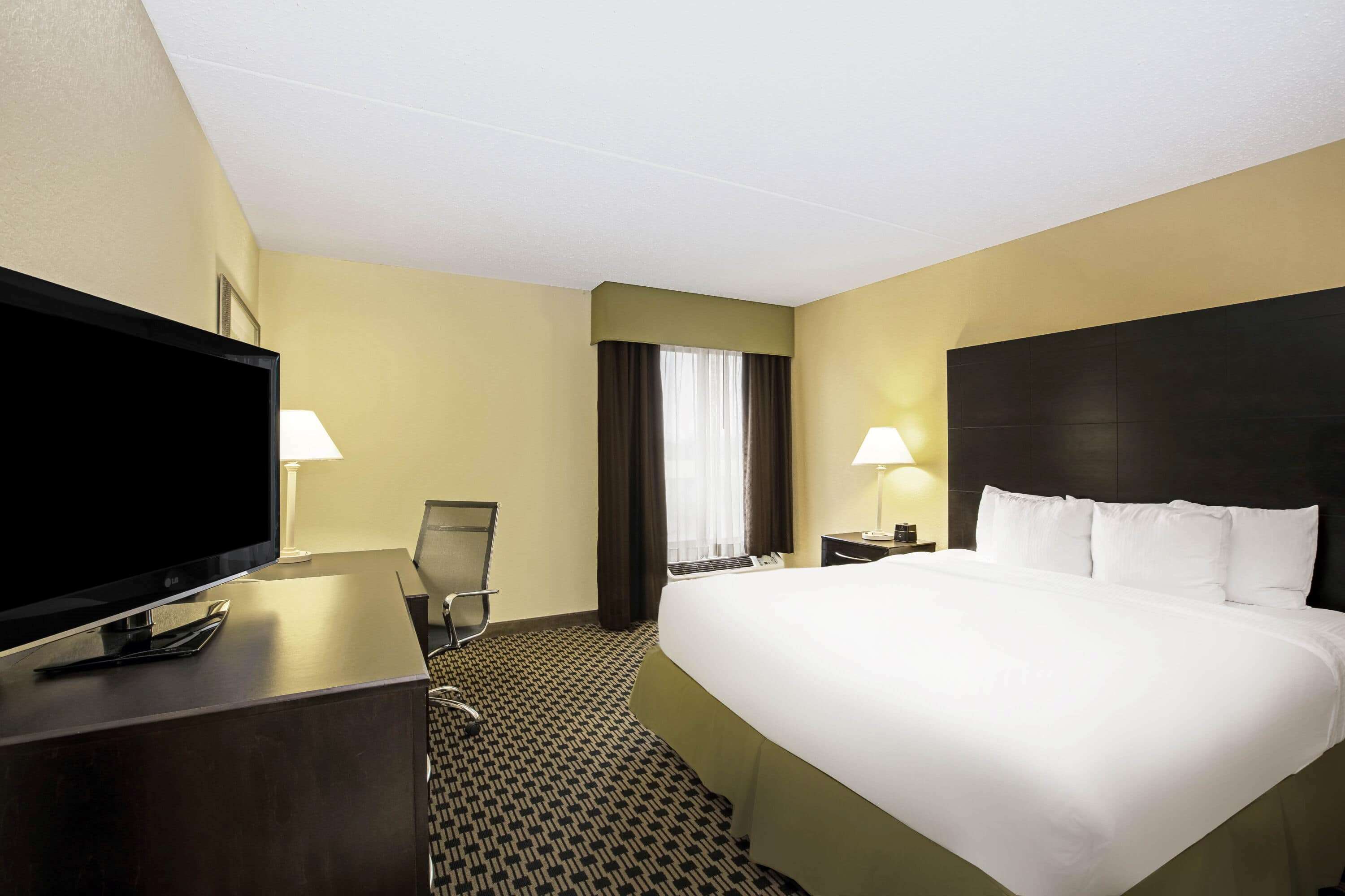 La Quinta Inn & Suites by Wyndham Salina
