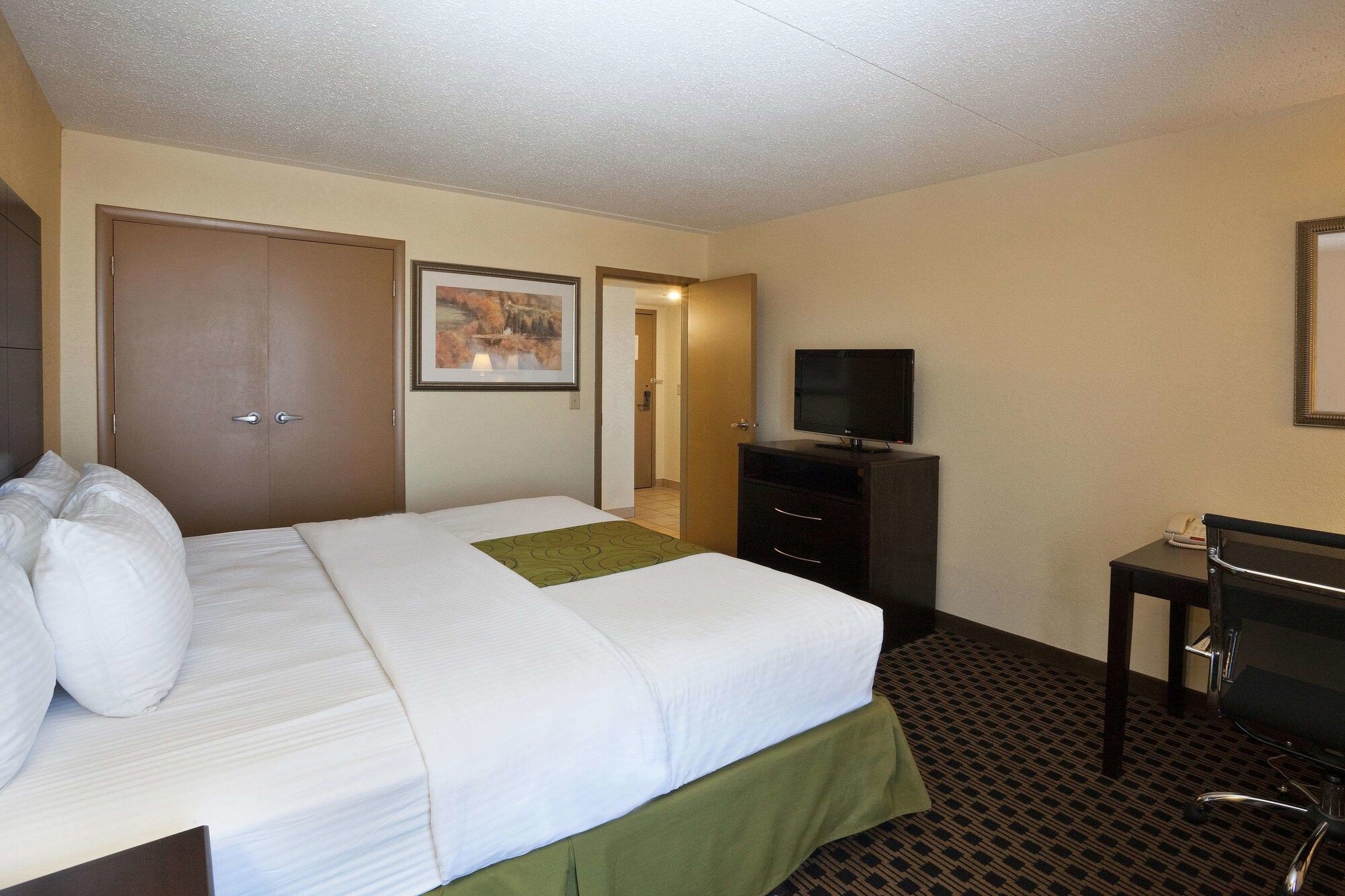 La Quinta Inn & Suites by Wyndham Salina