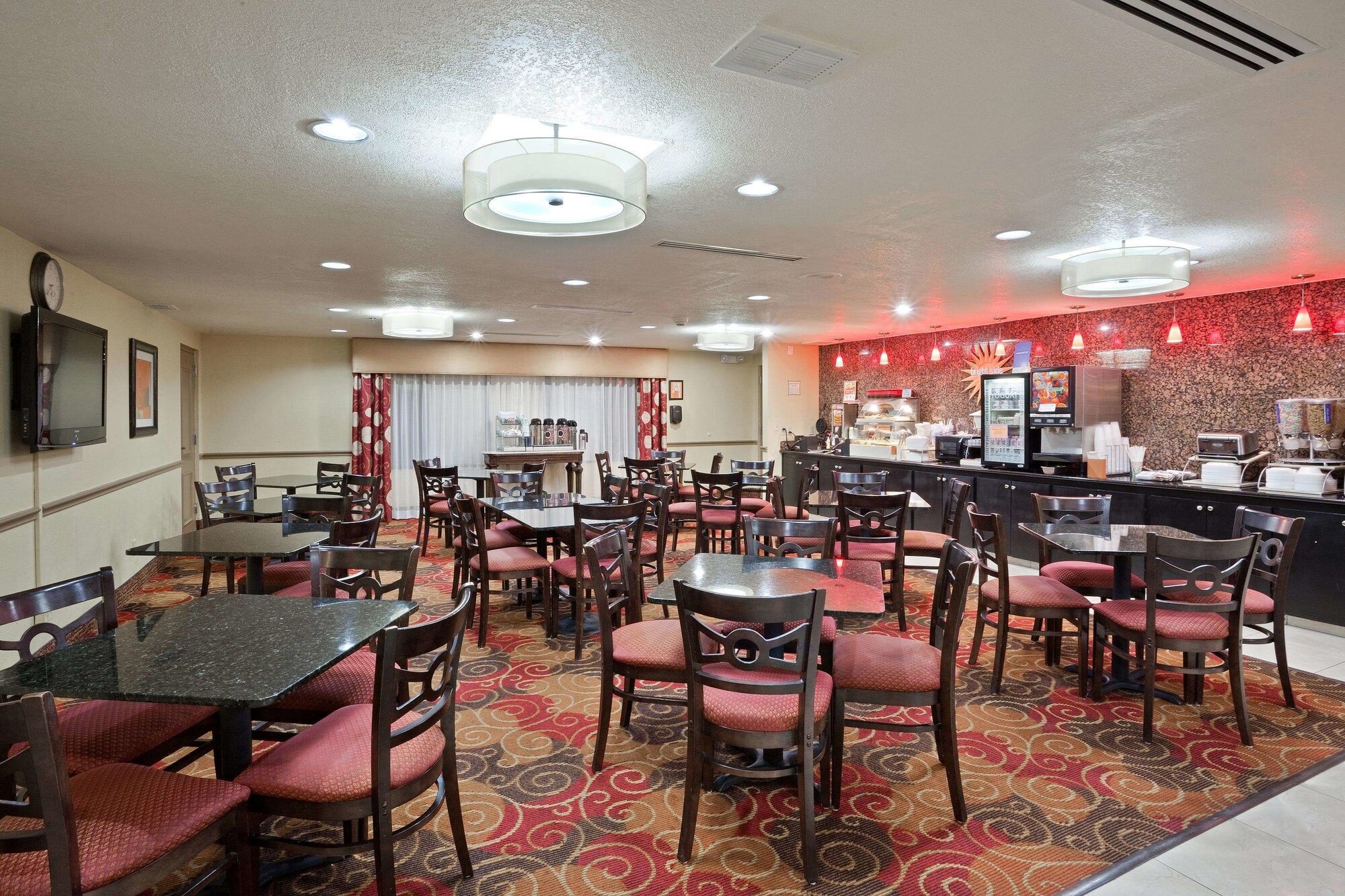 La Quinta Inn & Suites by Wyndham Salina