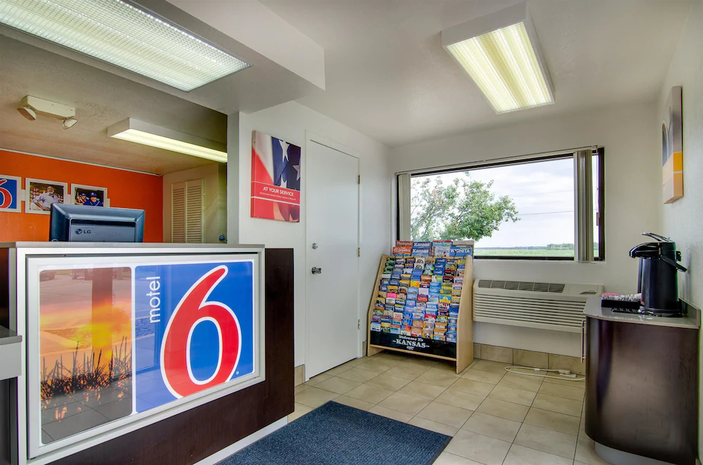 Motel 6 Salina