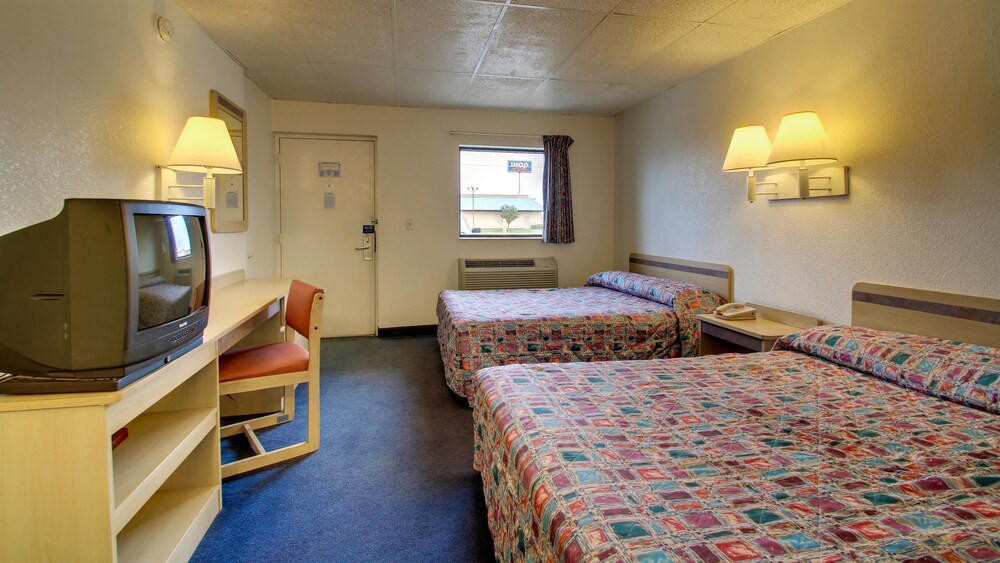 Motel 6 Salina