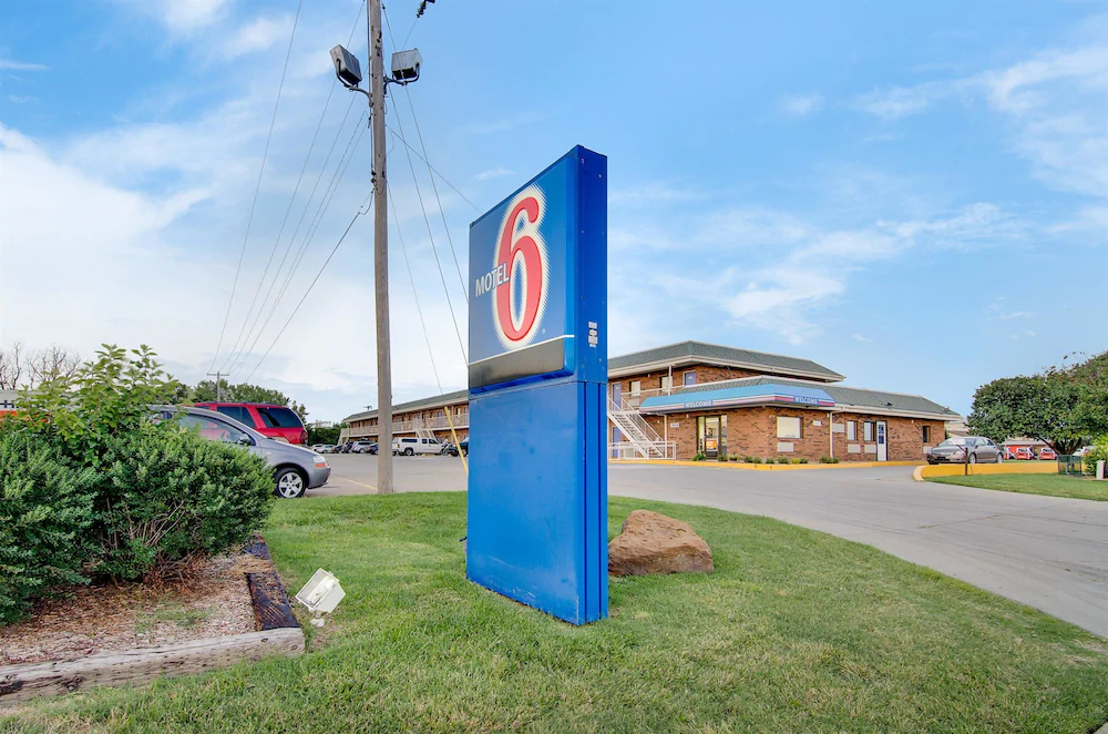 Motel 6 Salina
