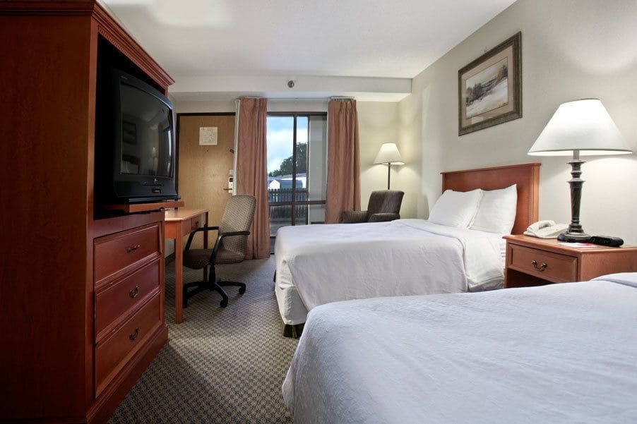 Salina Ambassador Hotel & Conference Center