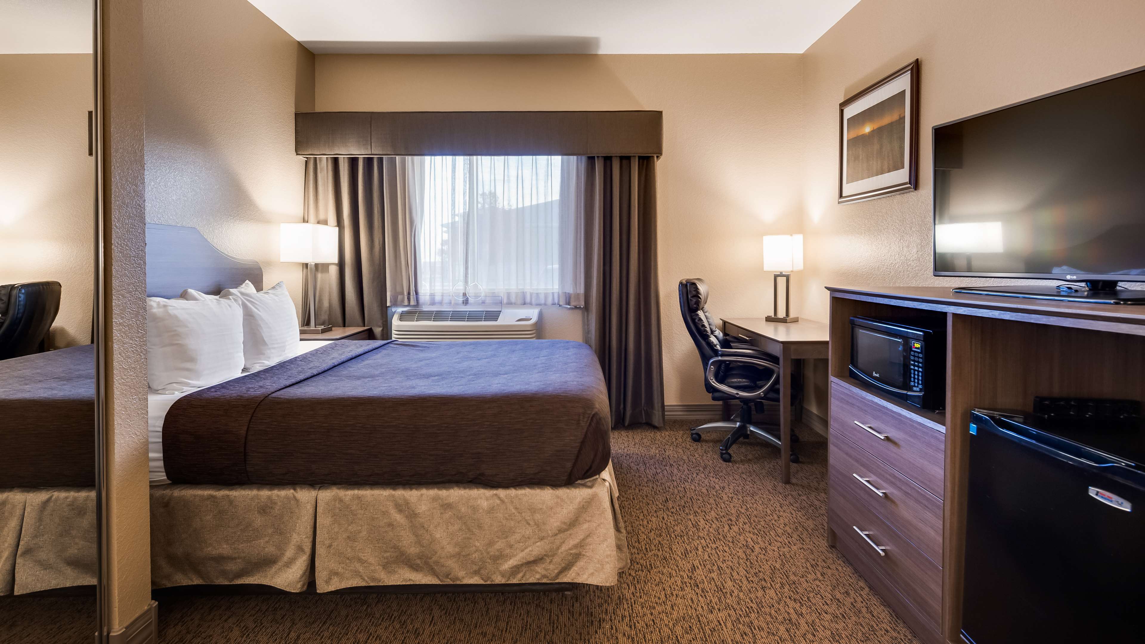 Best Western El-Quartelejo Inn & Suites