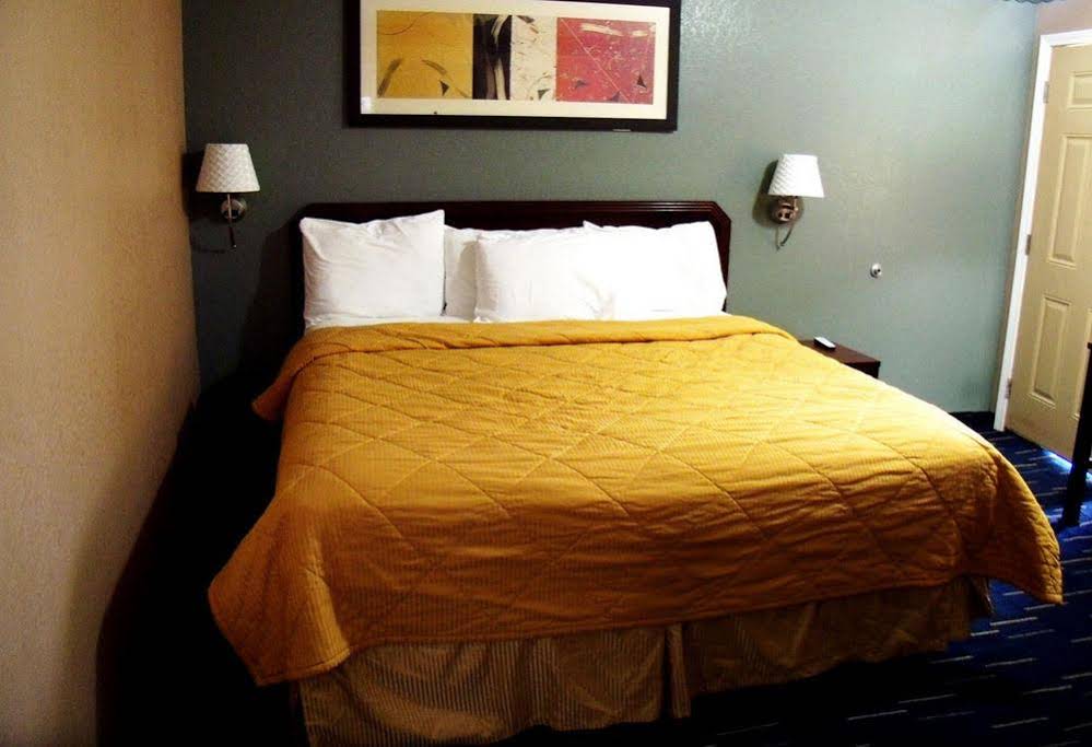 Country Inn