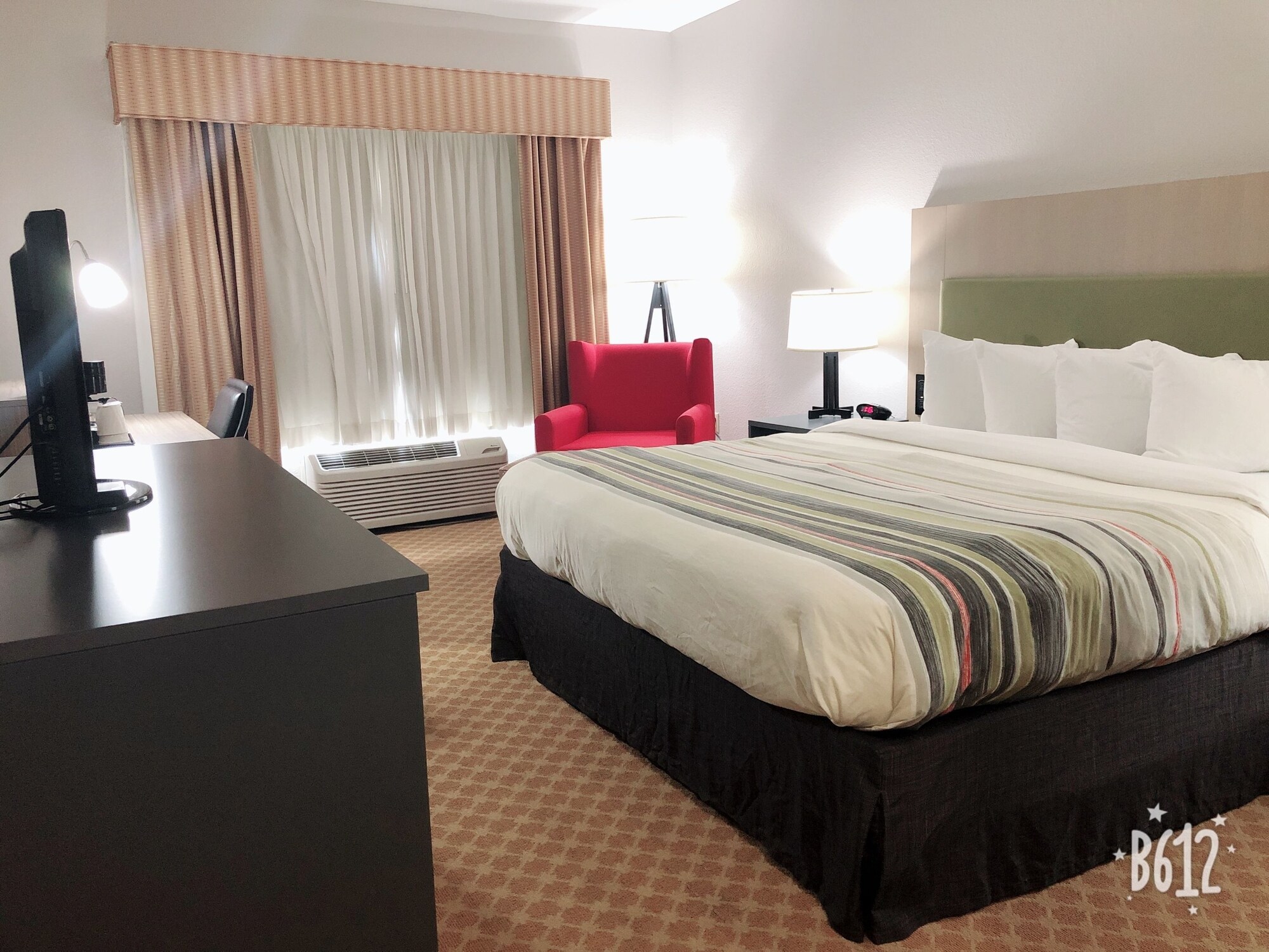 Country Inn & Suites by Radisson, Topeka West, KS