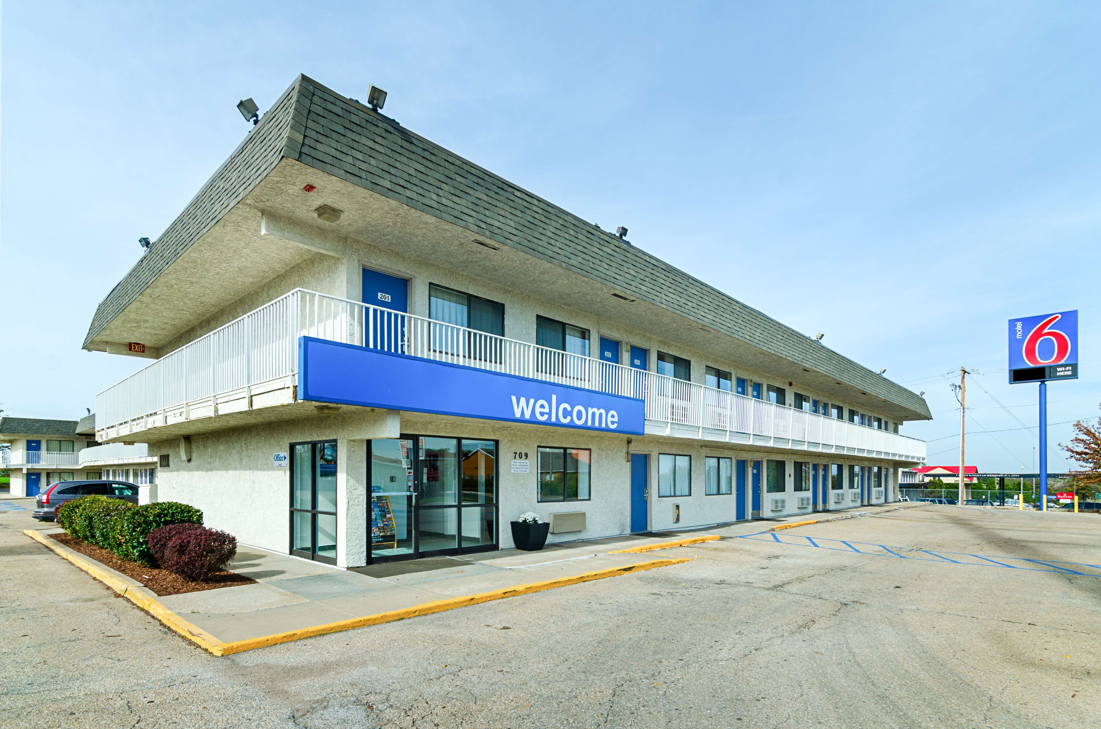 Motel 6 Topeka Northwest