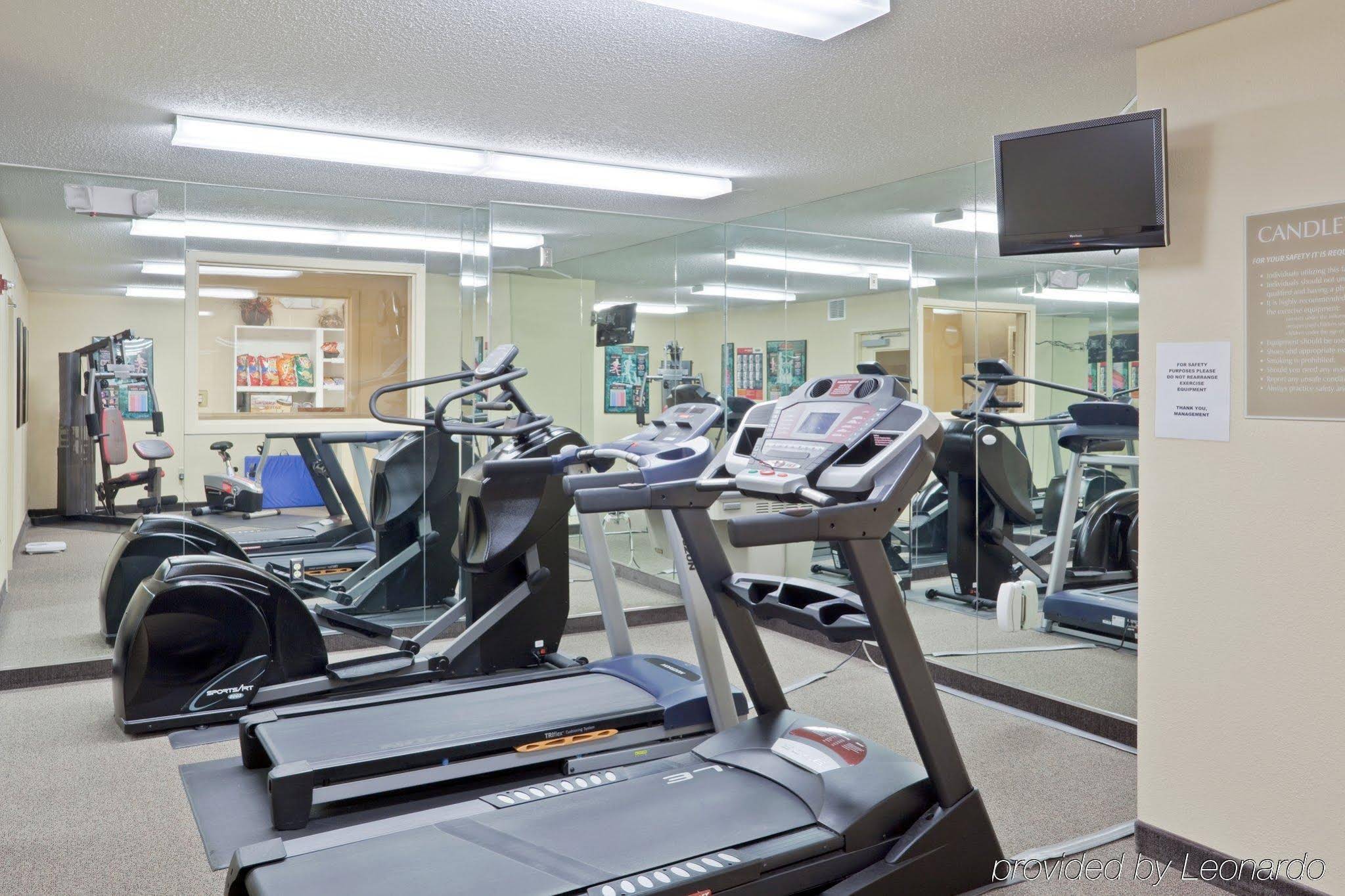 Candlewood Suites Topeka West