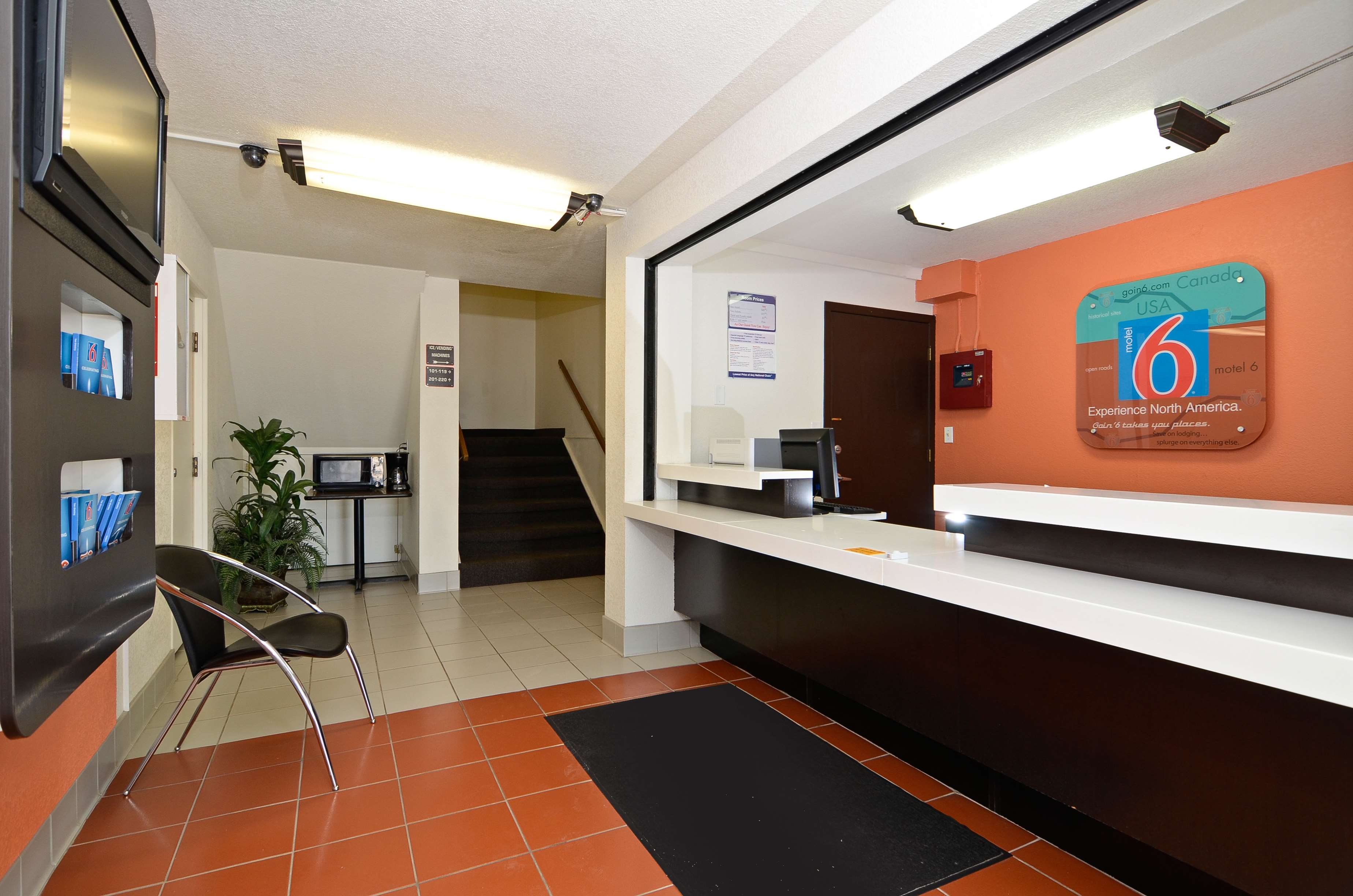 Motel 6 South Haven