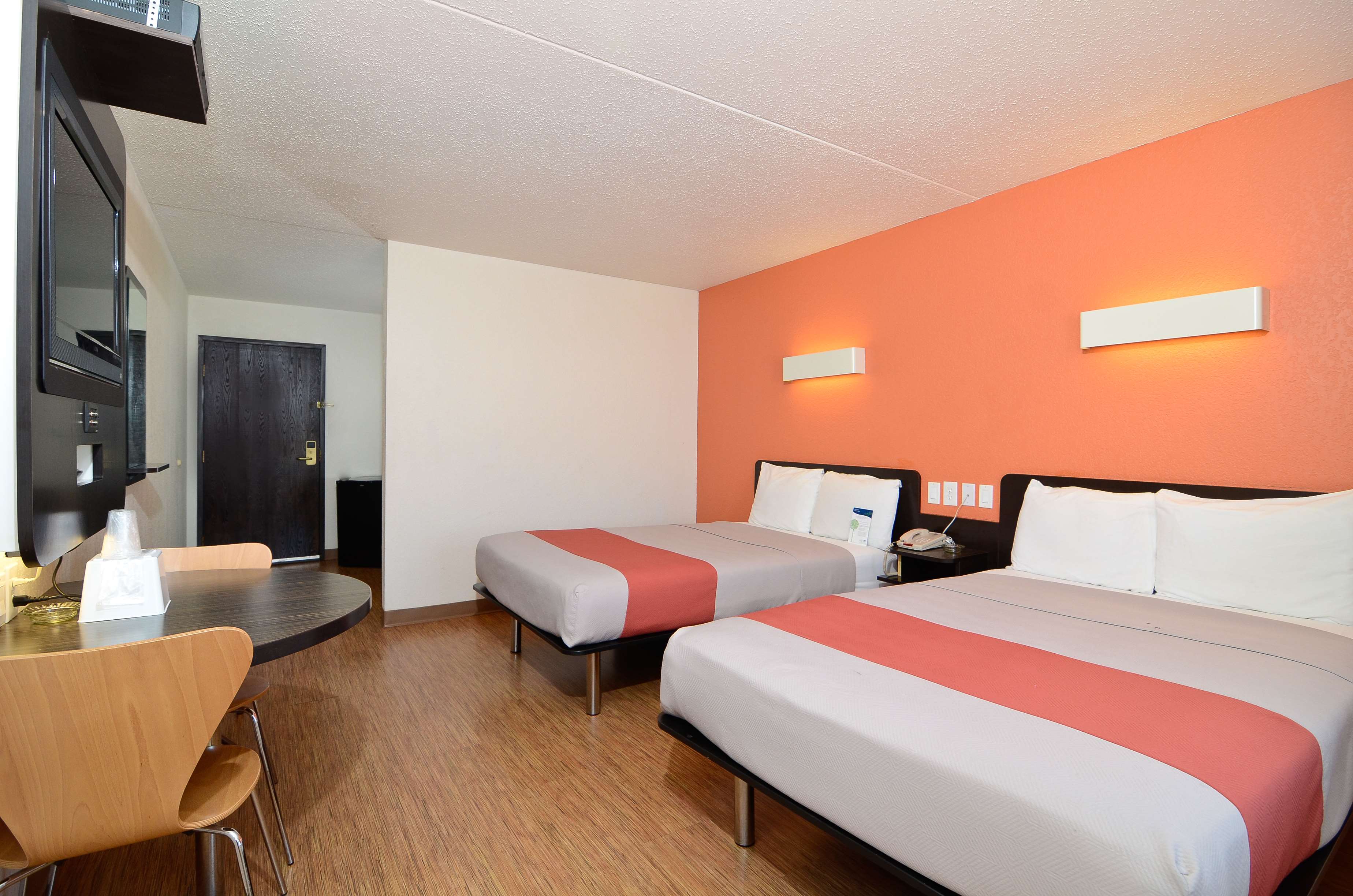 Motel 6 South Haven