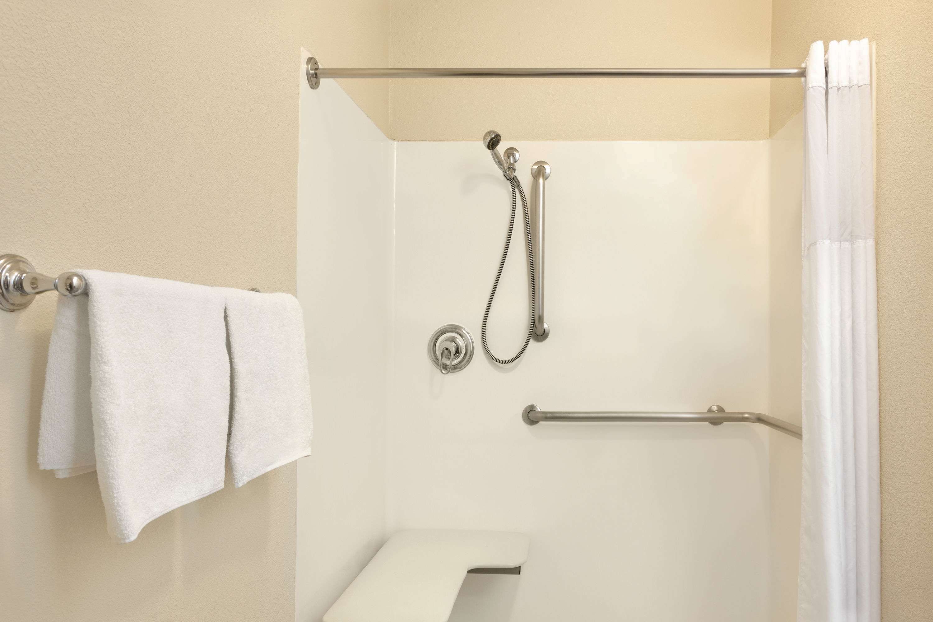 Baymont by Wyndham Wichita East