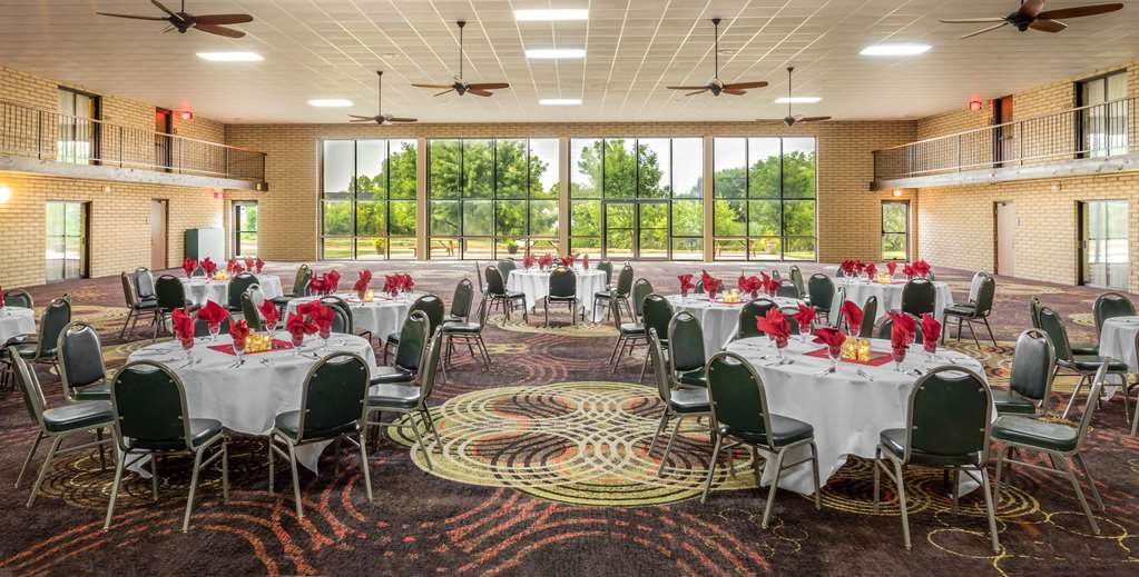 Best Western Wichita North Hotel & Suites