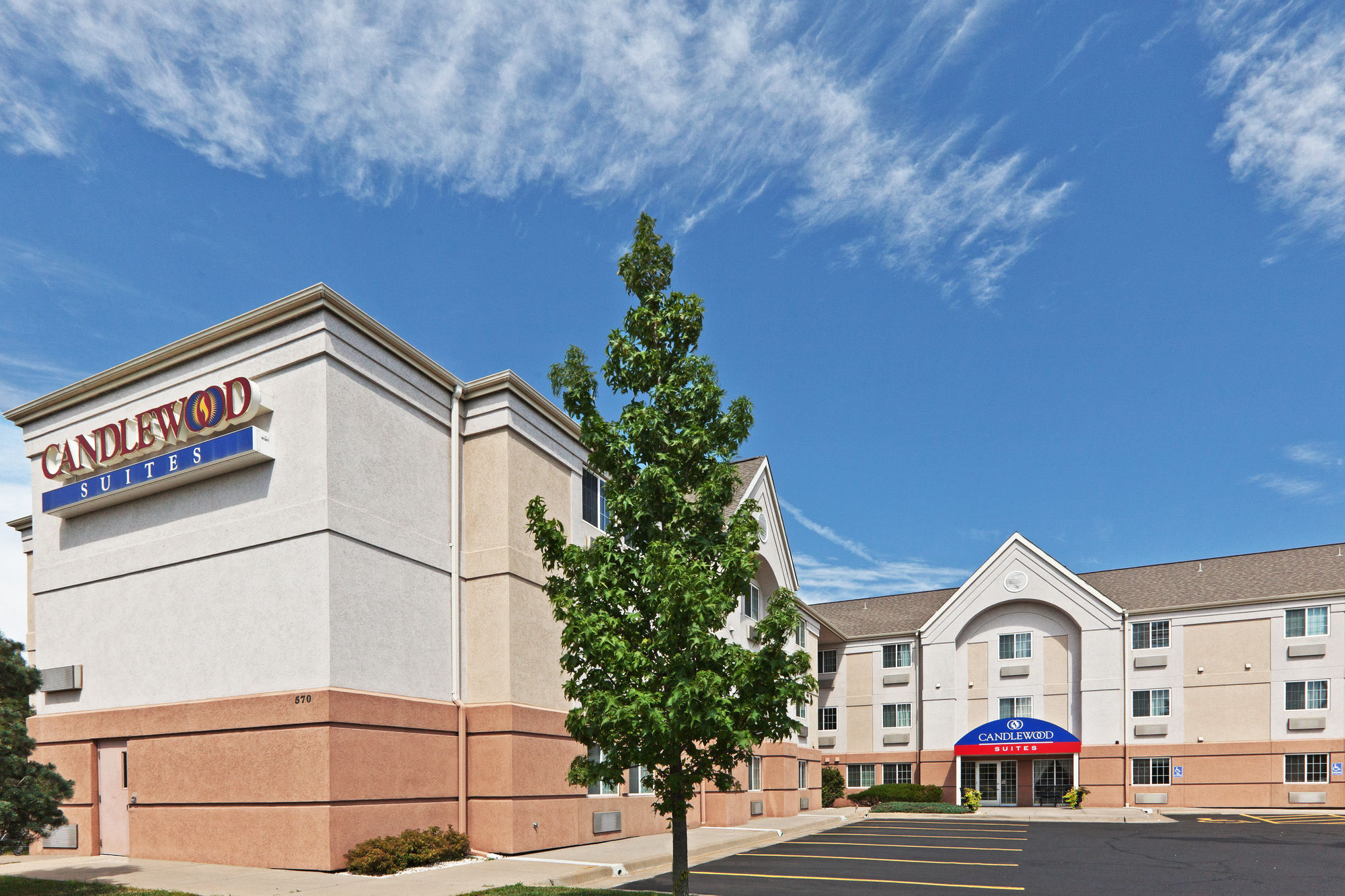 Sonesta Simply Suites Wichita Airport
