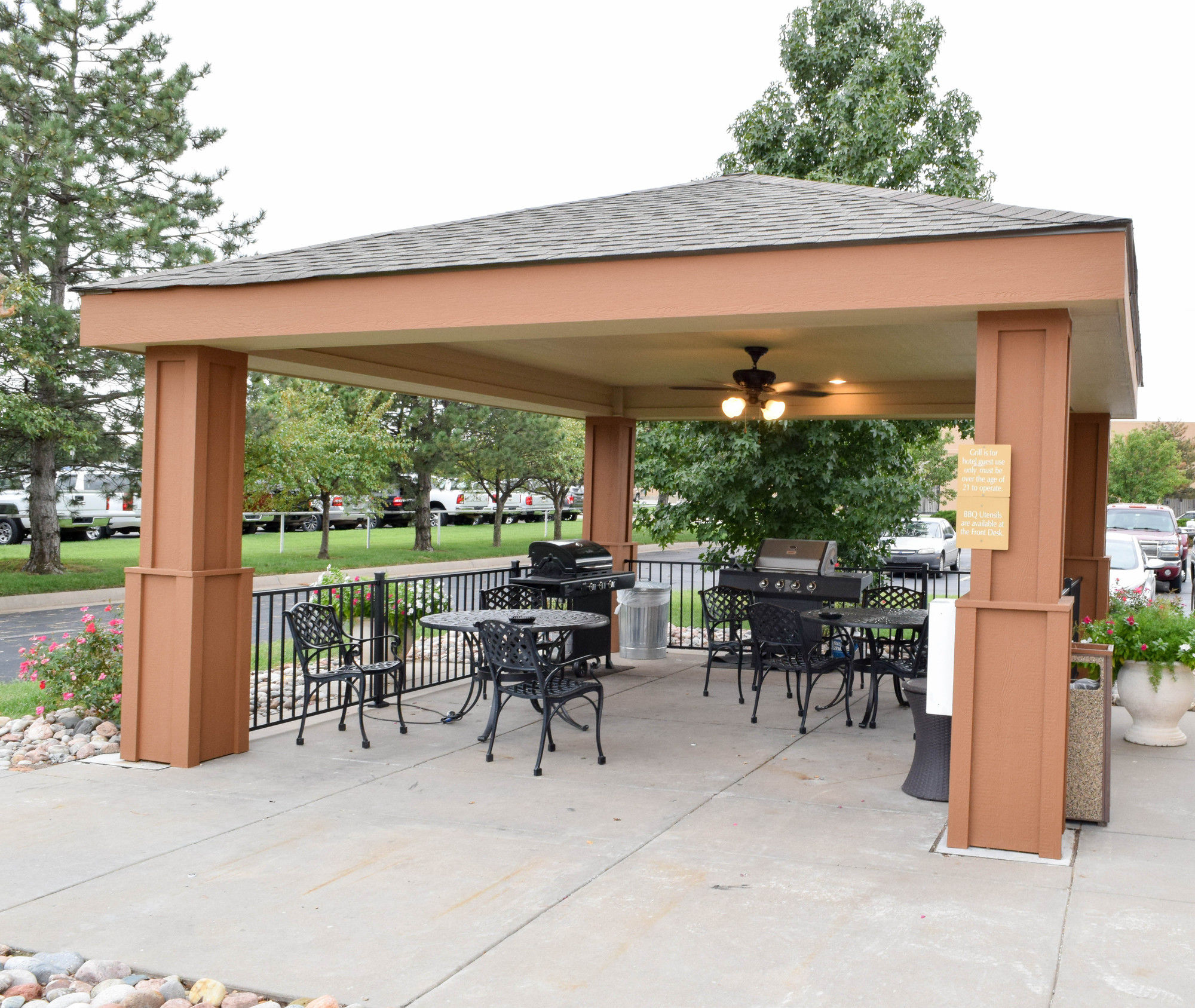 Sonesta Simply Suites Wichita Airport