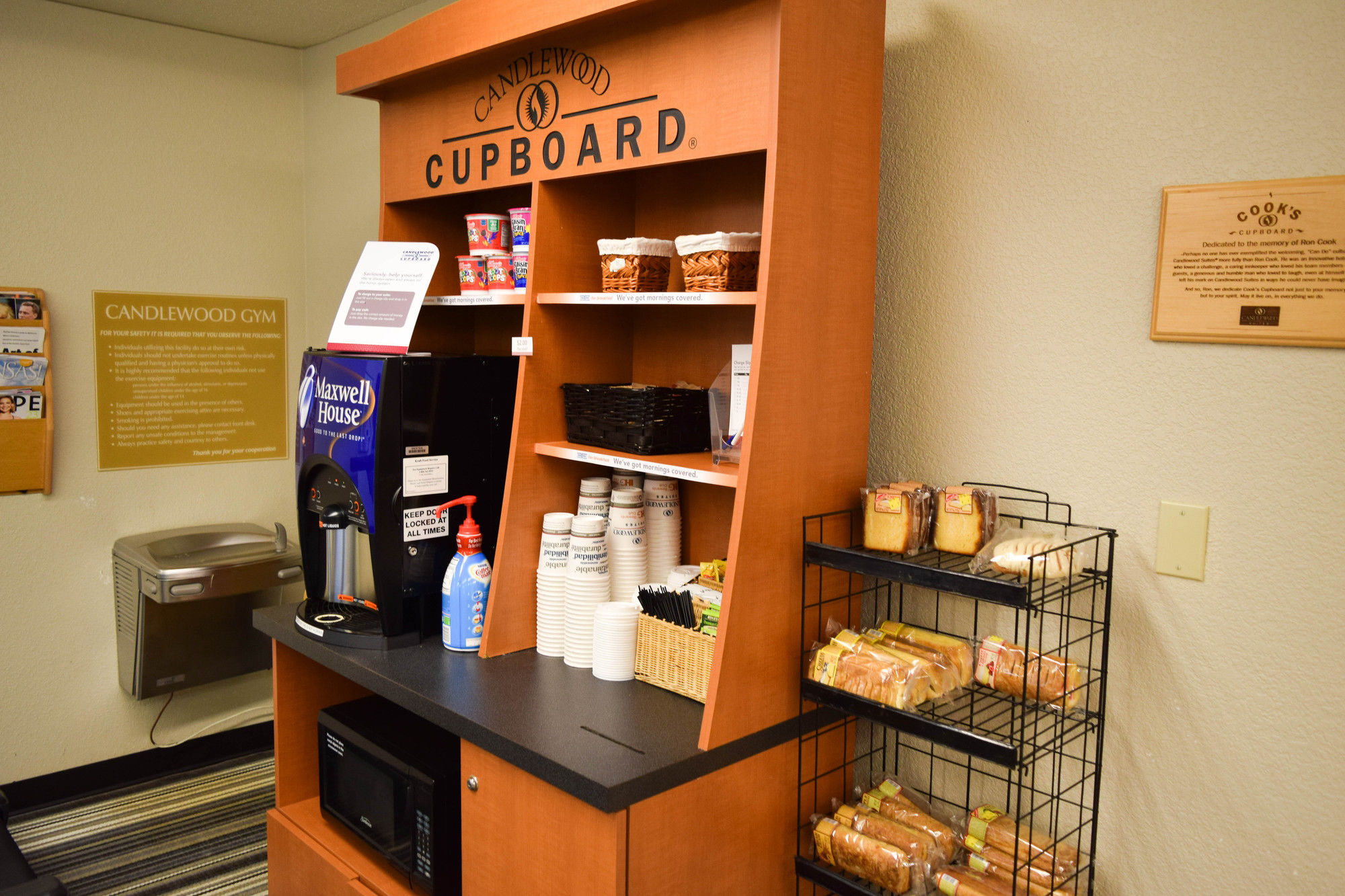 Sonesta Simply Suites Wichita Airport