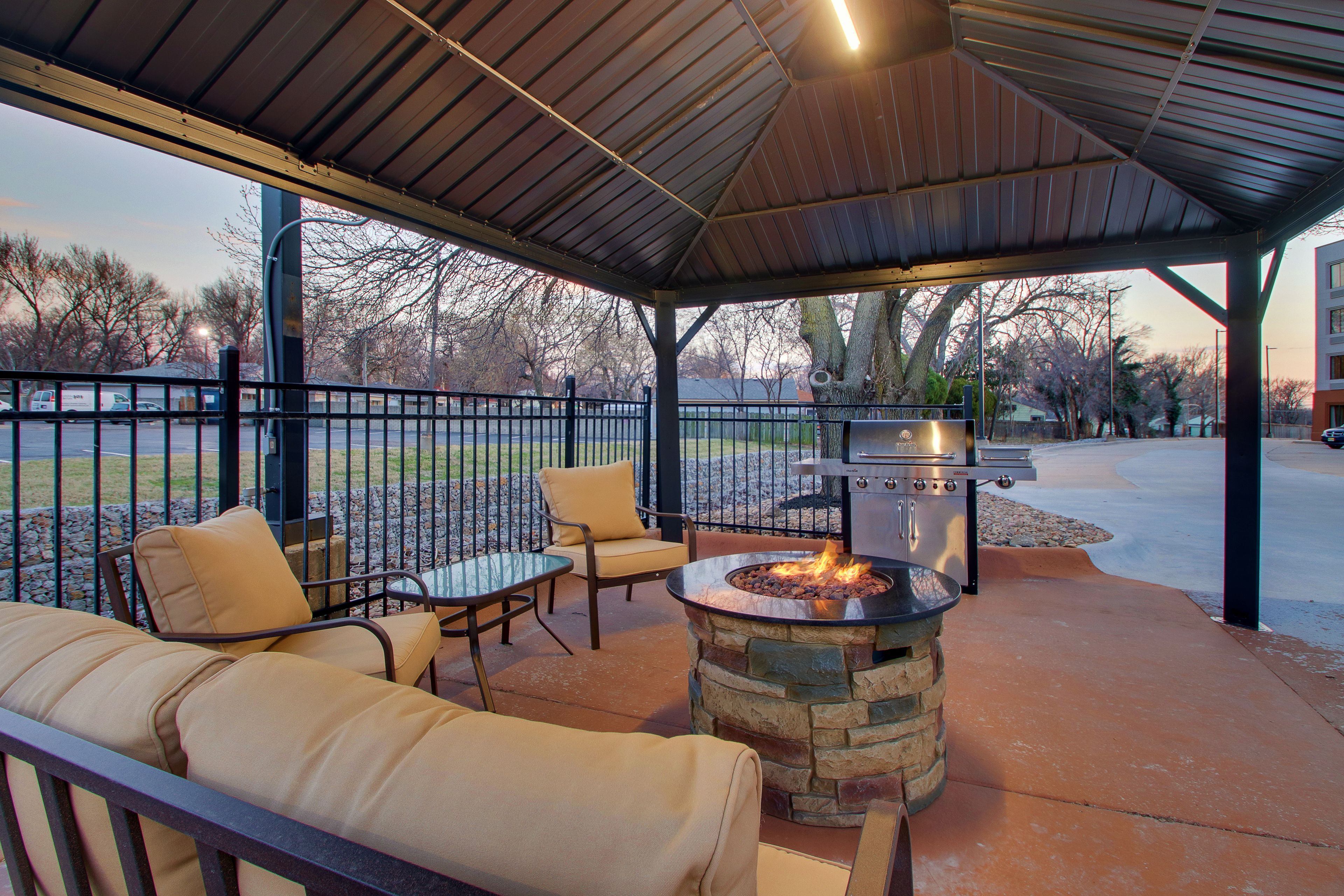 Candlewood Suites Wichita East