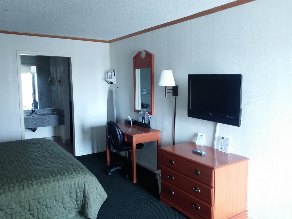 Economy Hotel Wichita - Florence Street