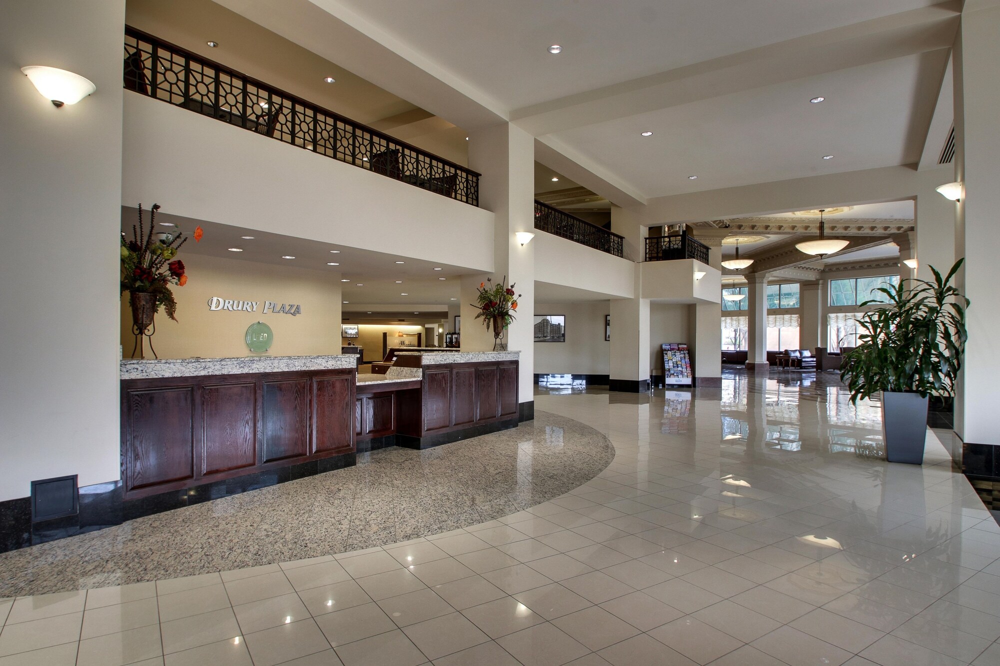 Drury Plaza Hotel Broadview Wichita