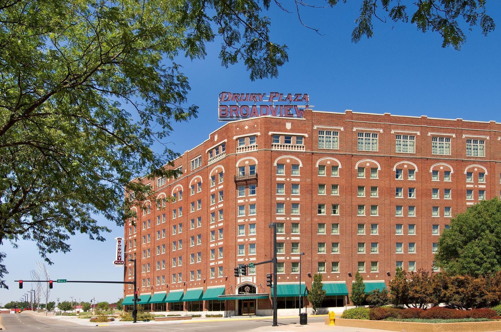 Drury Plaza Hotel Broadview Wichita