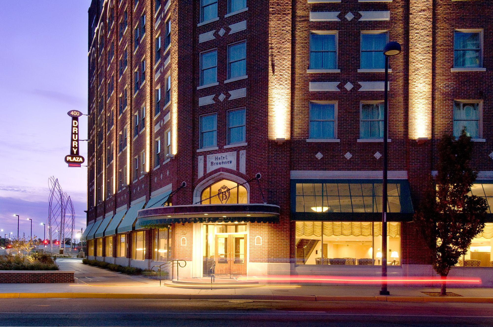 Drury Plaza Hotel Broadview Wichita