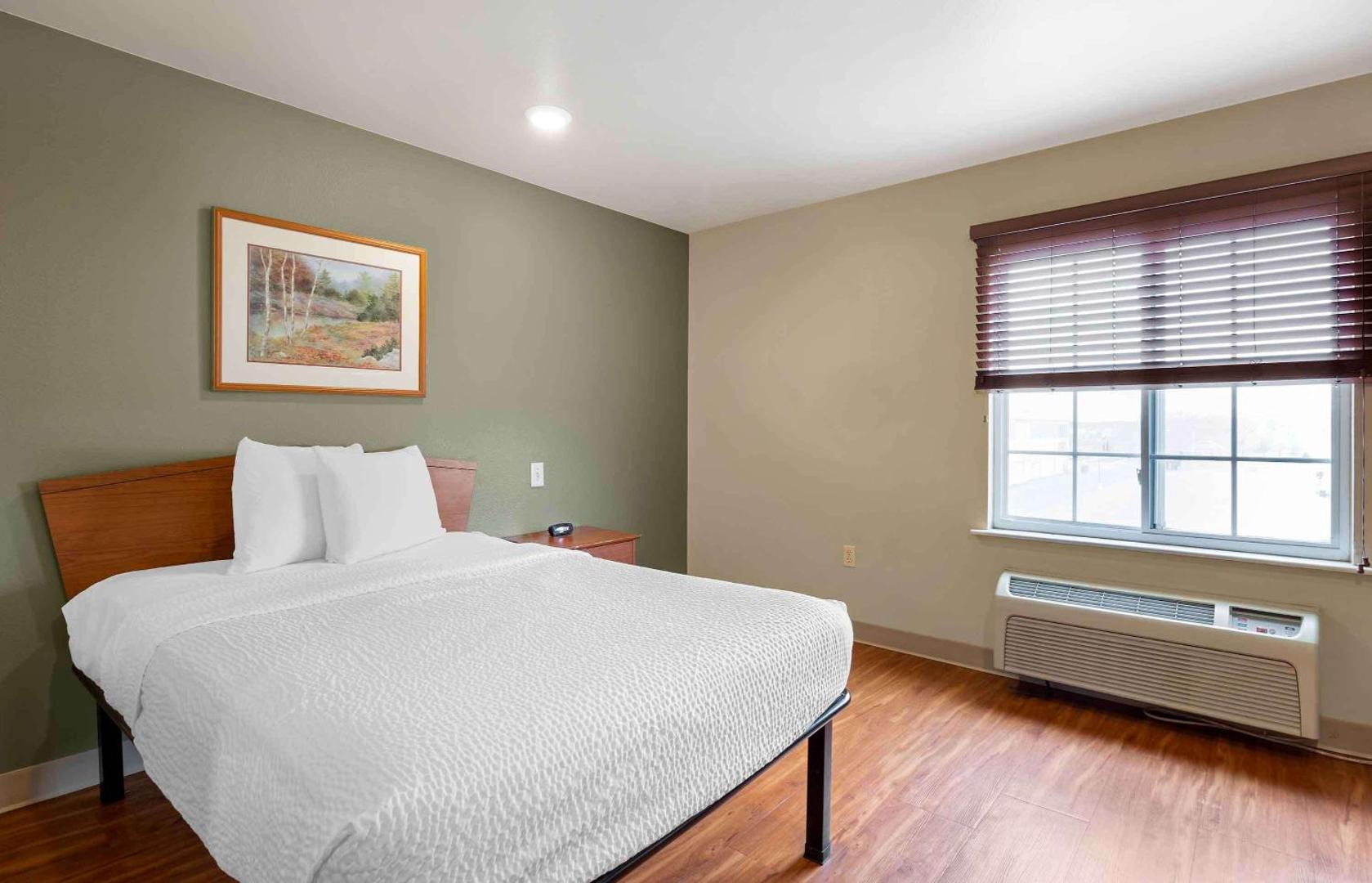 Extended Stay America Select Suites Wichita Airport