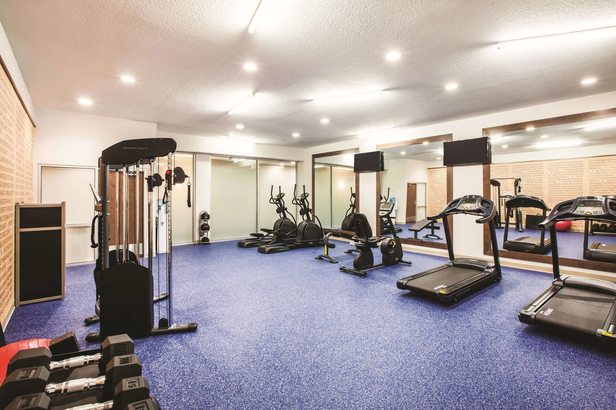 La Quinta Inn & Suites by Wyndham Wichita Northeast