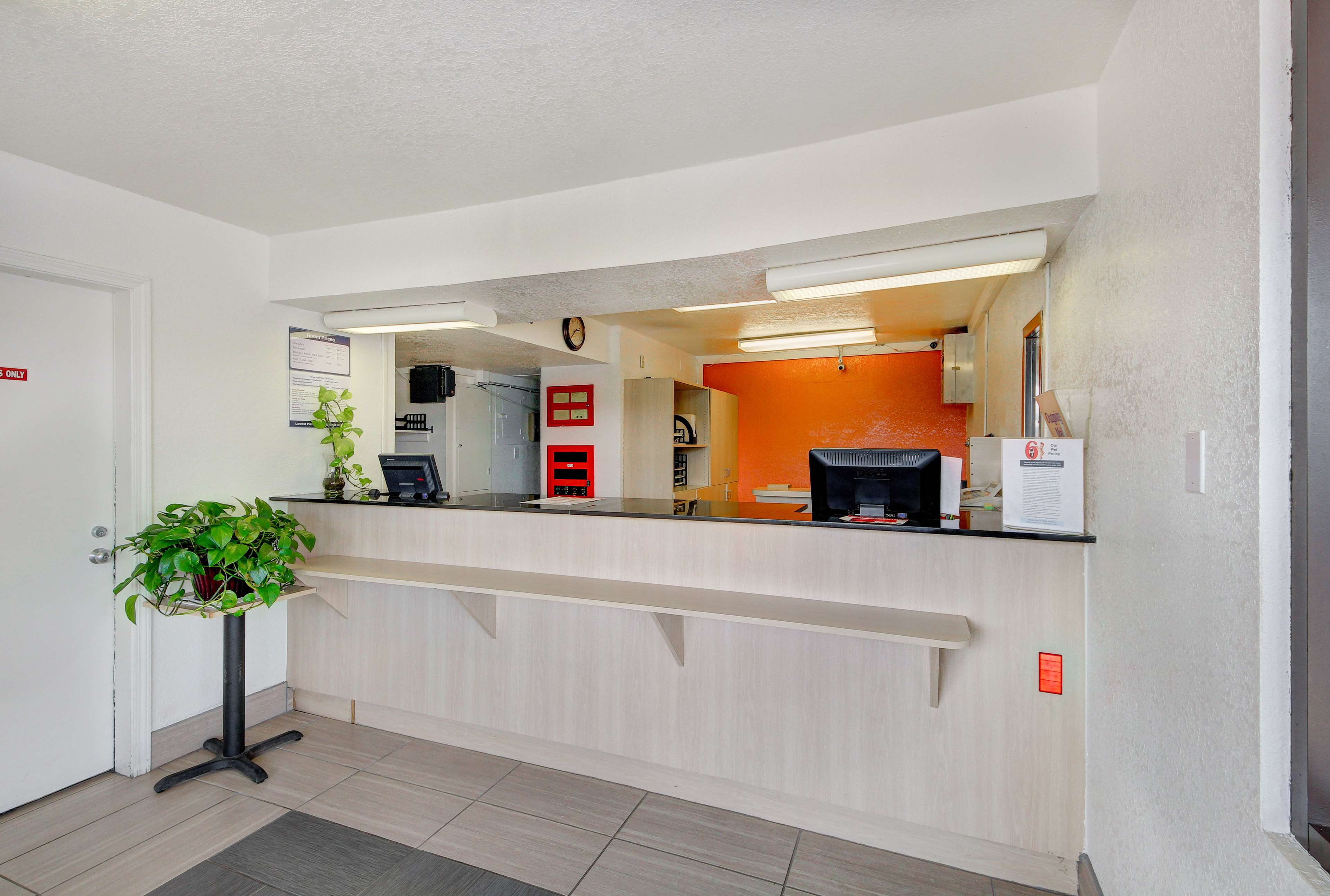 Motel 6 Wichita Airport