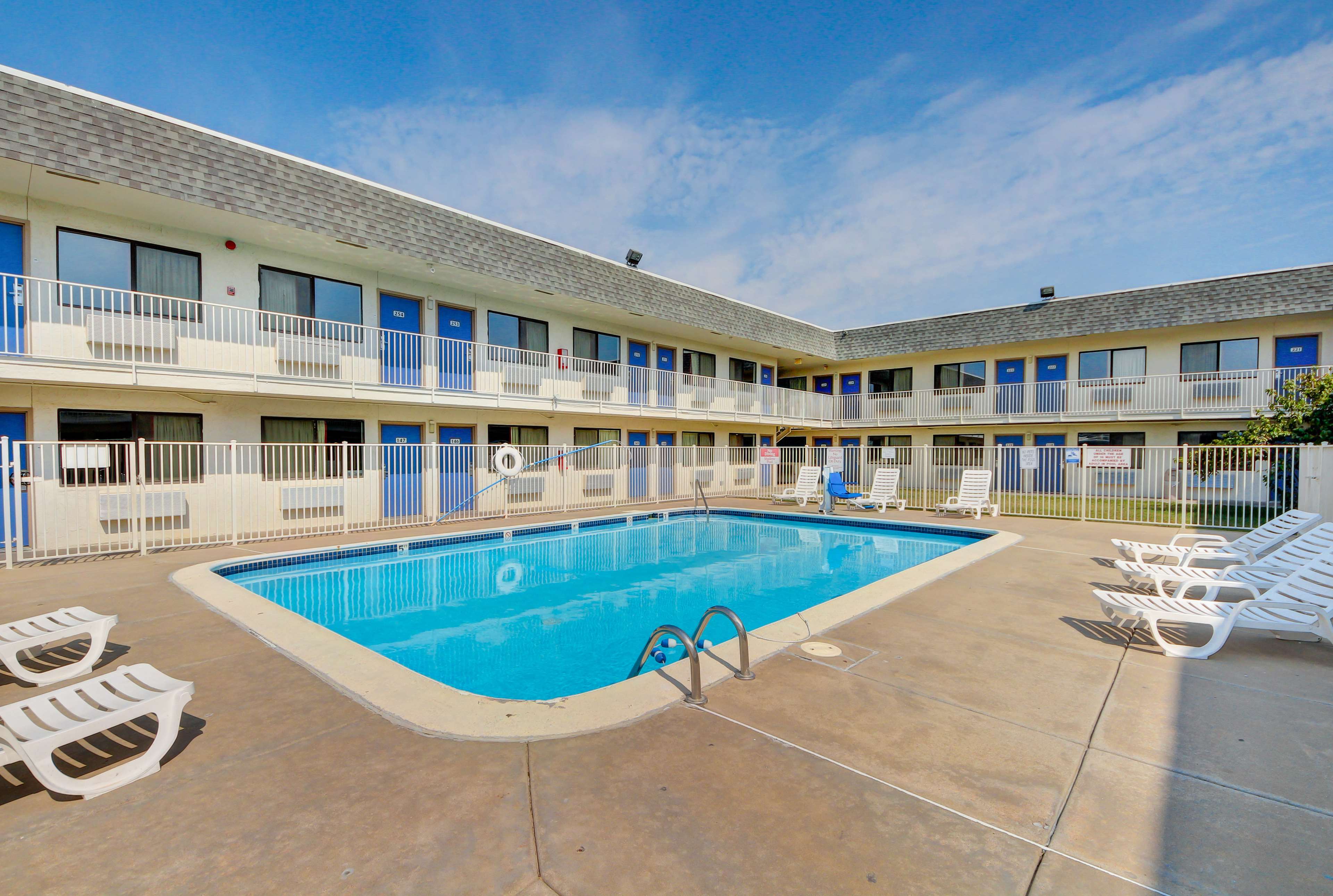 Motel 6 Wichita Airport