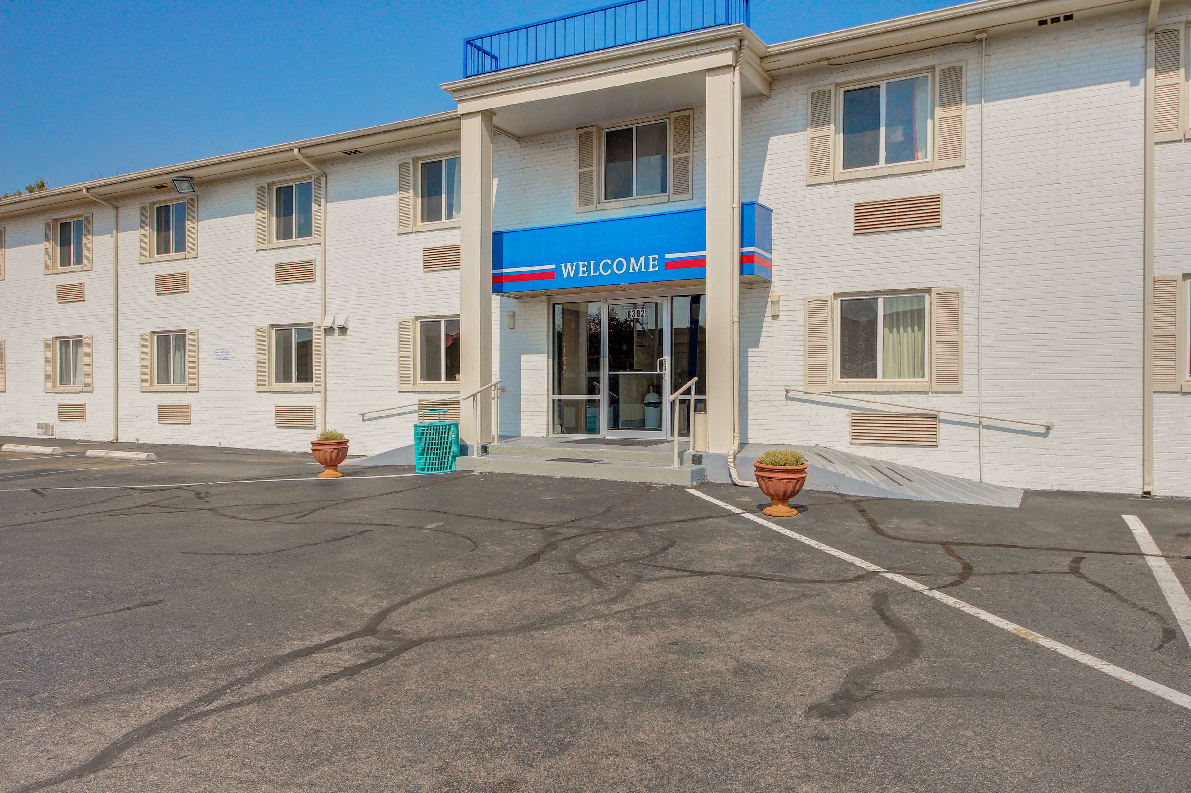 Motel 6 Wichita East
