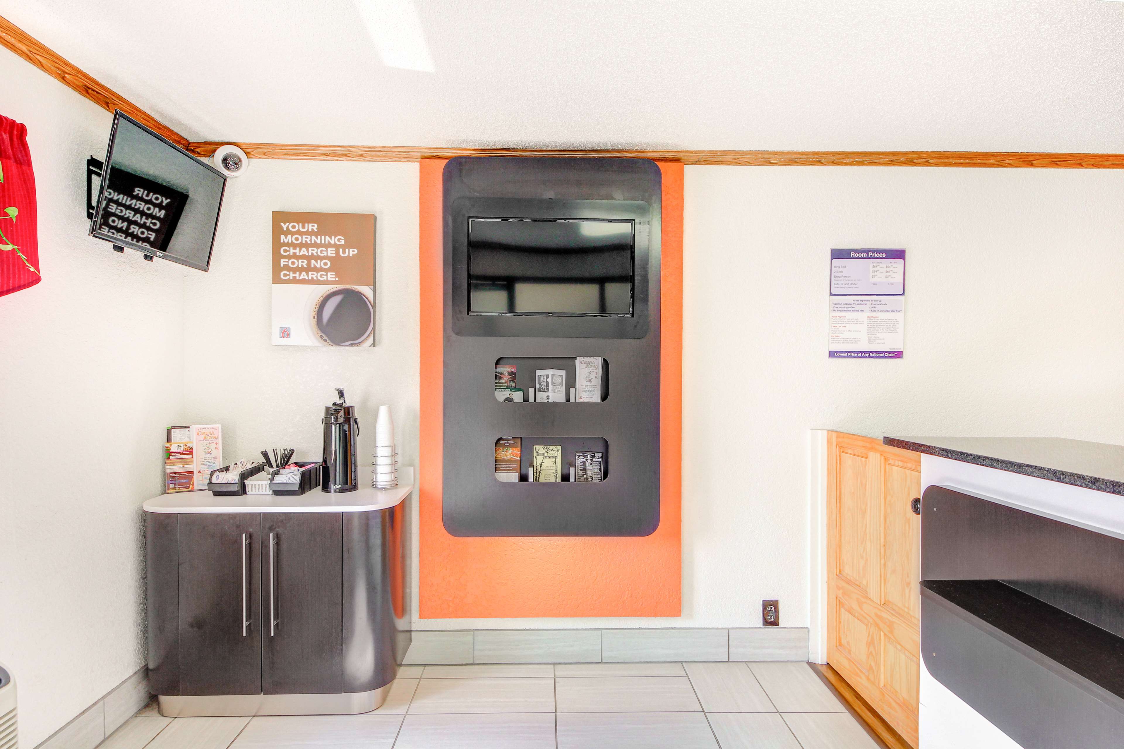 Motel 6 Wichita East