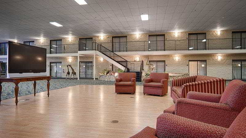 Red Roof Inn & Conference Center Wichita Airport
