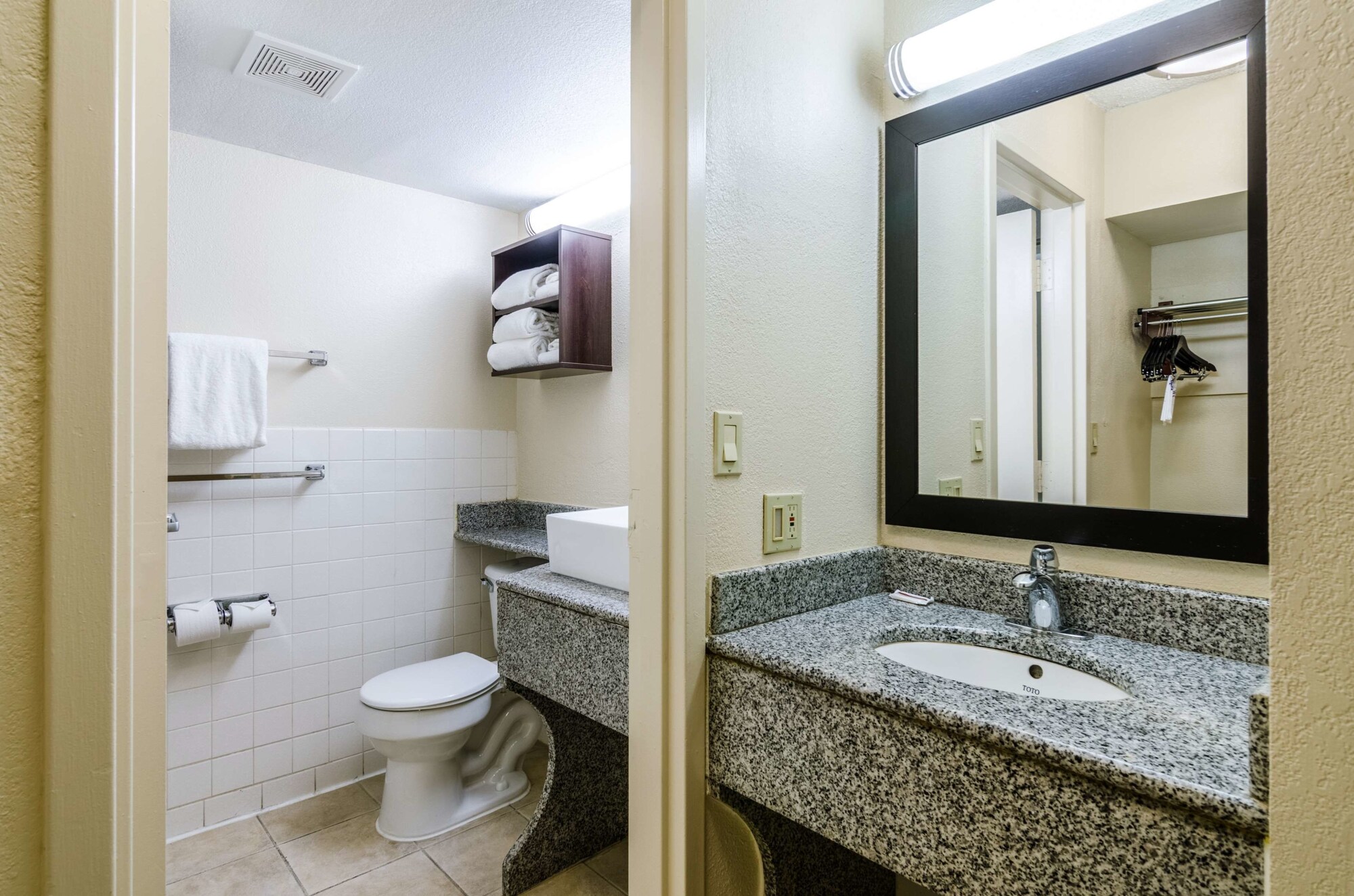 Red Roof Inn Wichita East