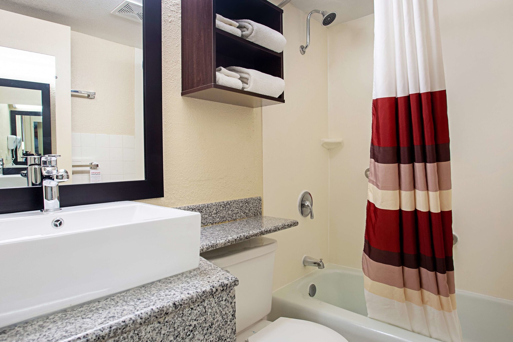 Red Roof Inn Wichita East