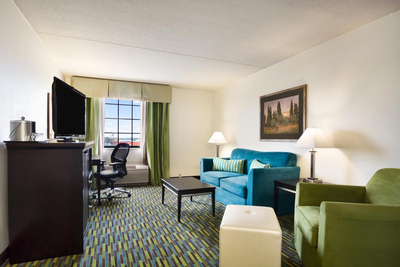 Wyndham Garden Wichita Downtown