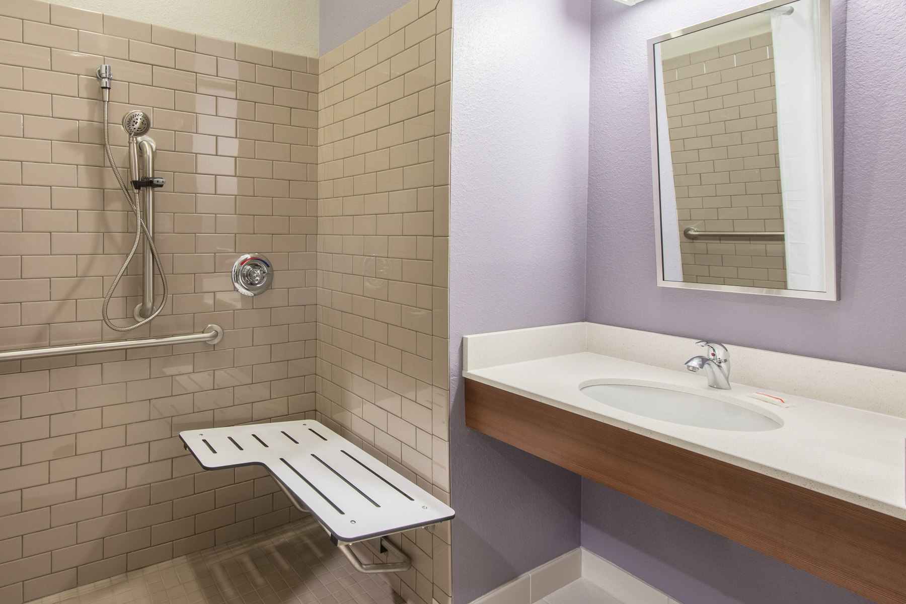 Microtel Inn & Suites by Wyndham Cadiz