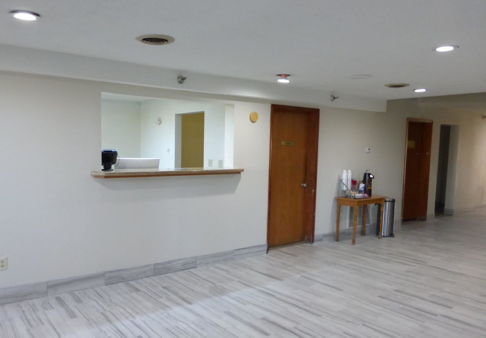 Red Roof Inn Cadiz