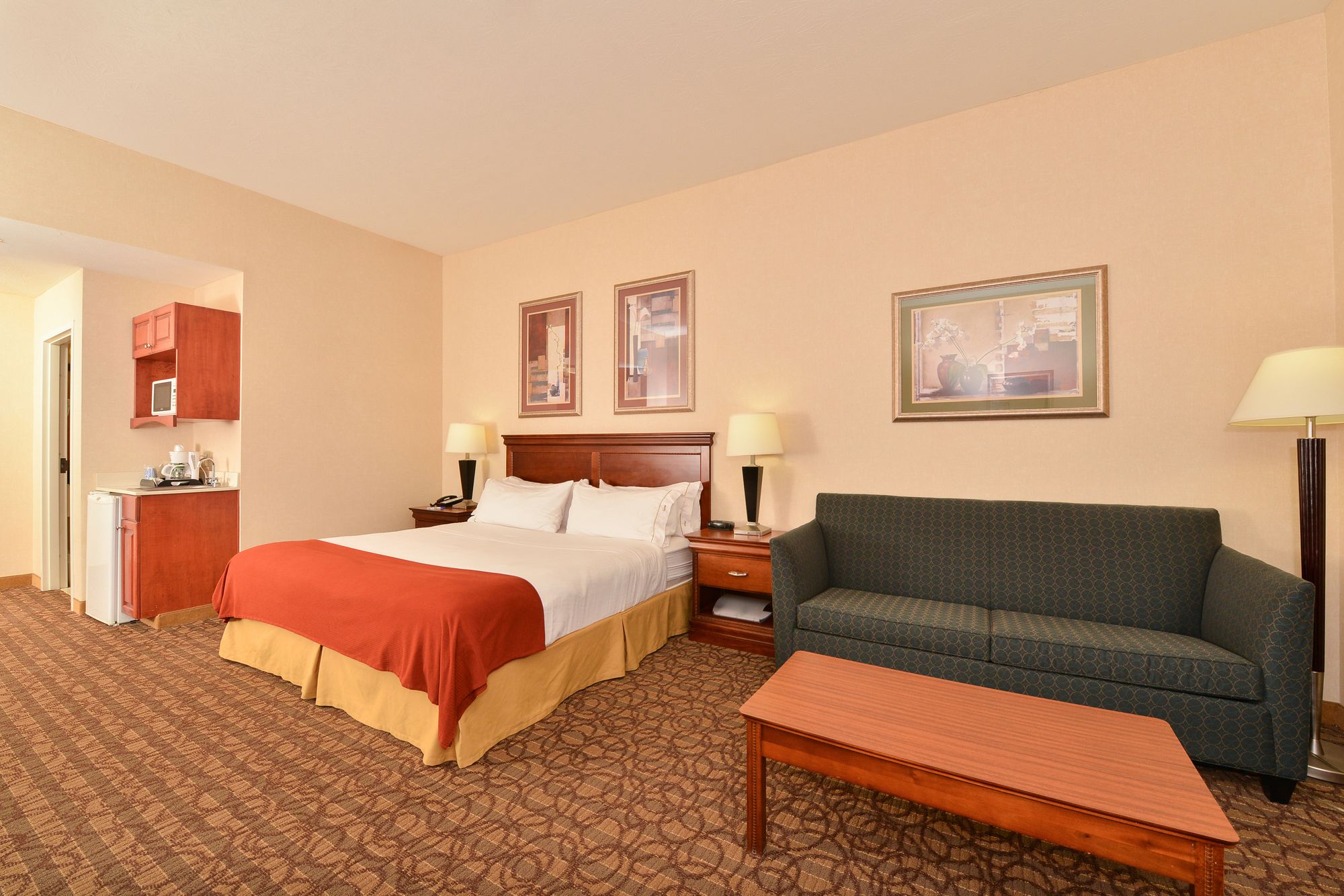 Holiday Inn Express Campbellsville