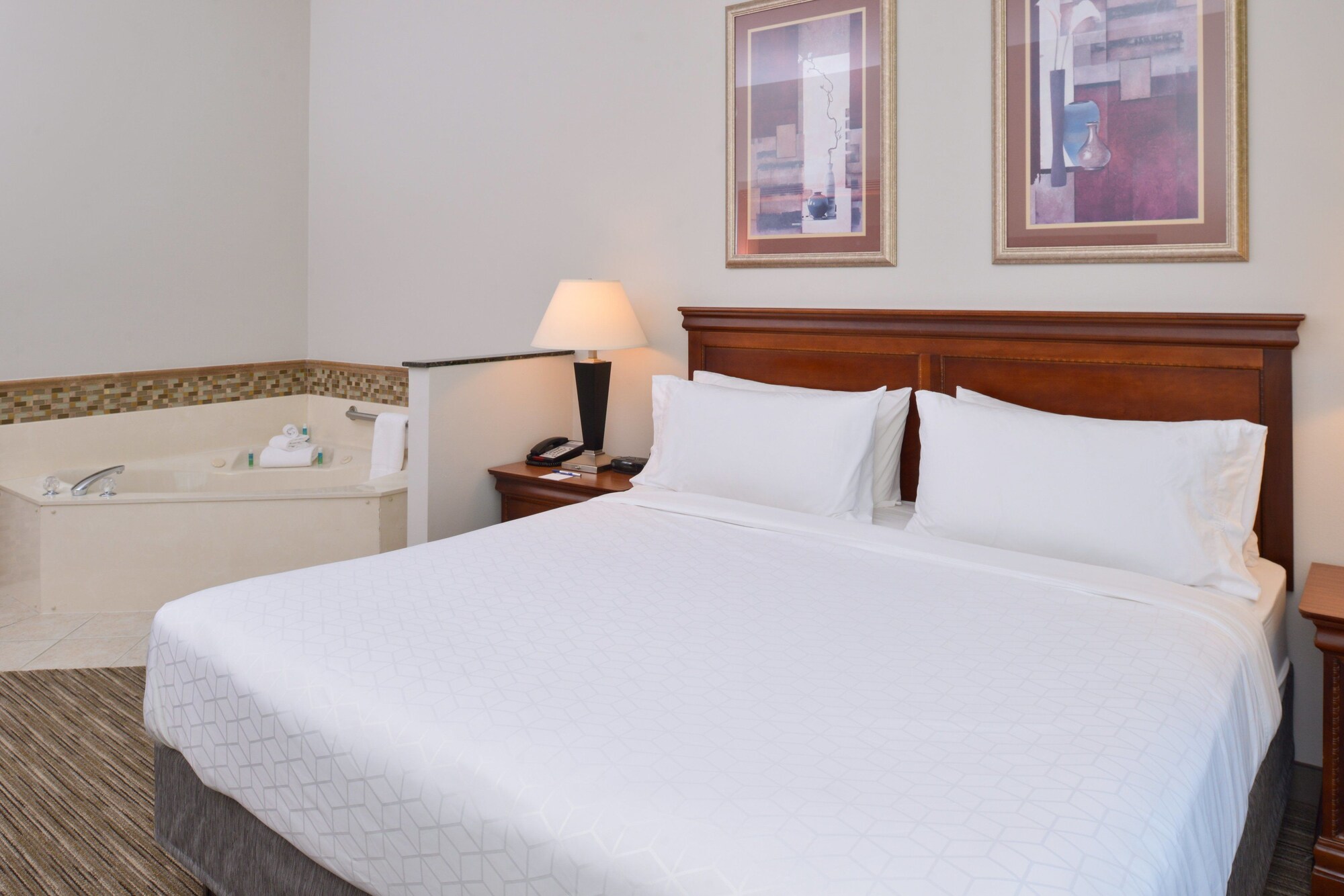 Holiday Inn Express Campbellsville