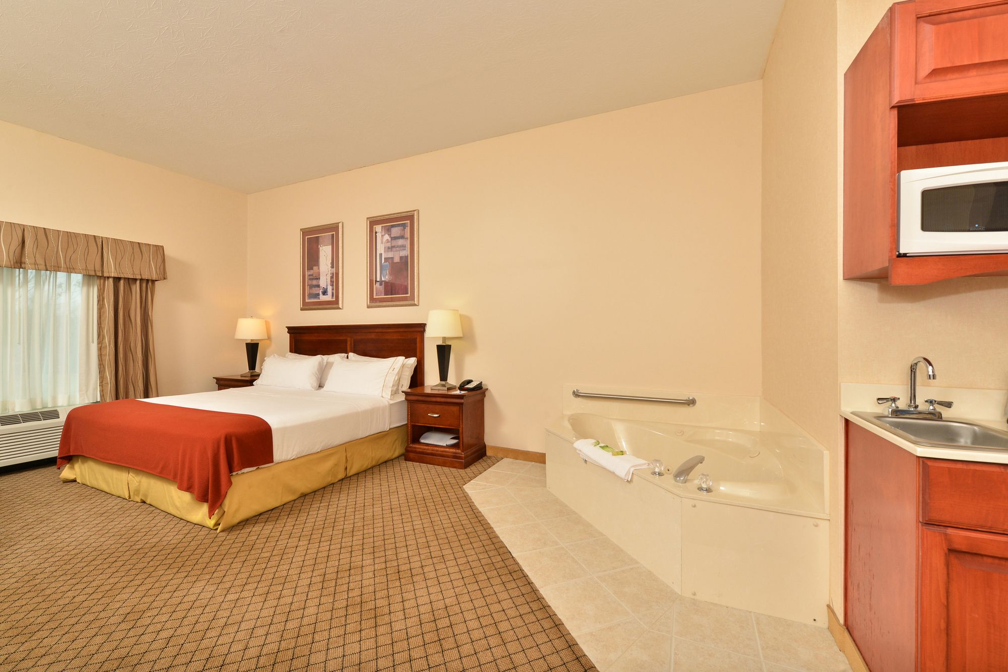 Holiday Inn Express Campbellsville