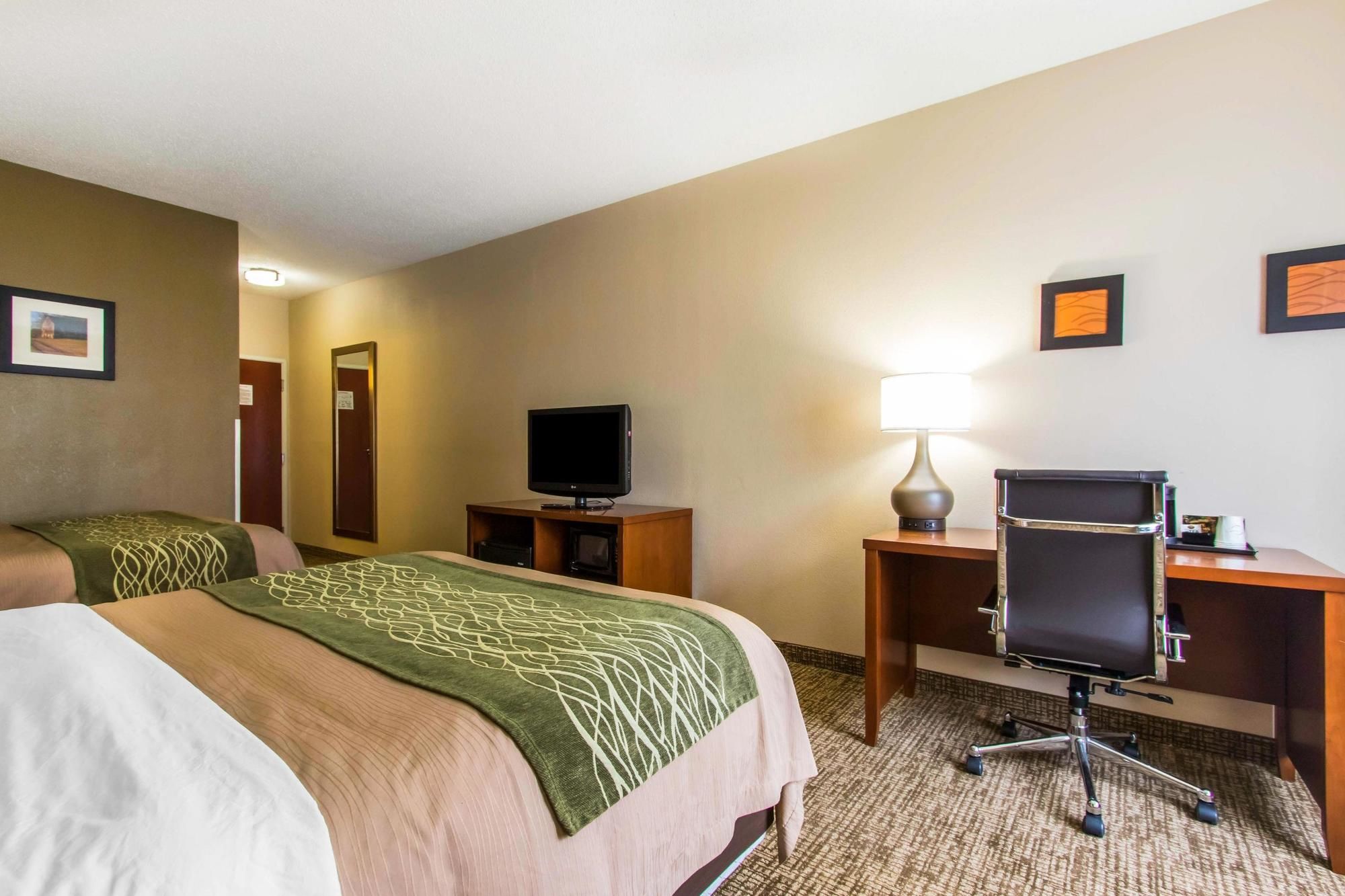 Comfort Inn & Suites